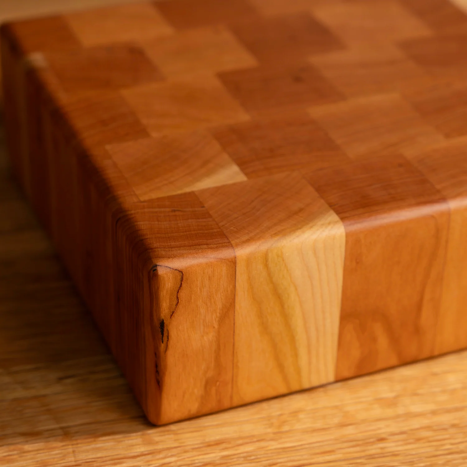 1096-cherry-end-grain-square-butcher-block-1.webp