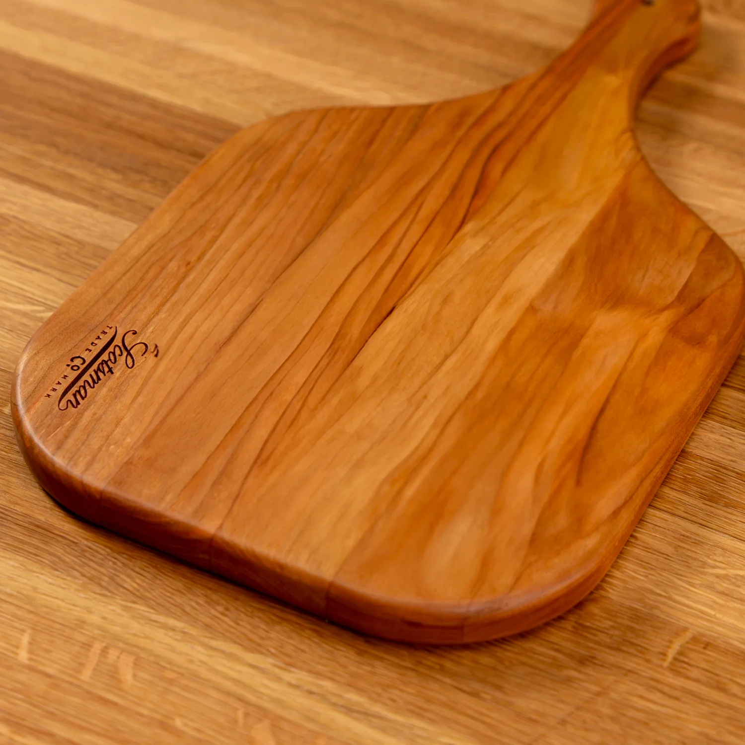 1332-cherry-square-cheese-board-1.webp