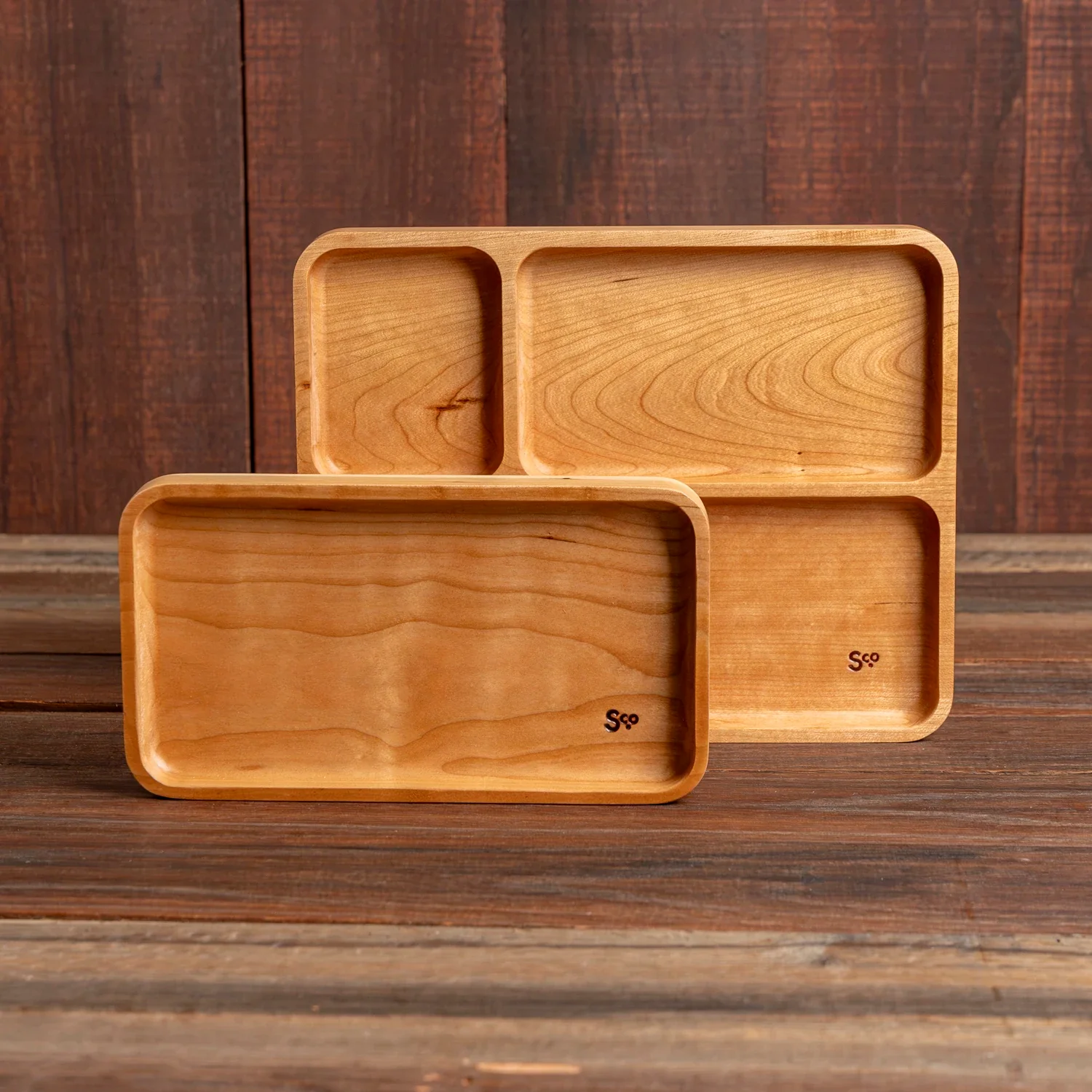 1337-cherry-wooden-valet-1.webp