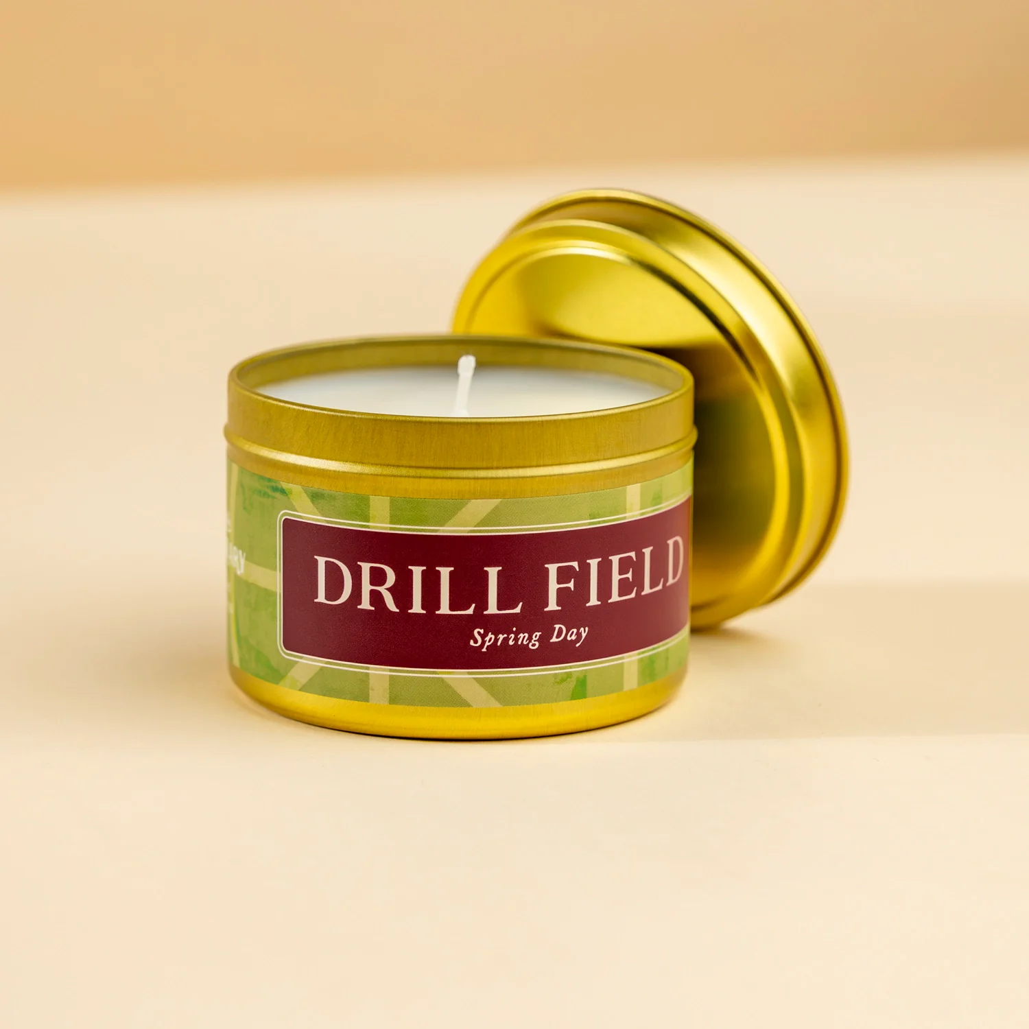1446-drill-field-5-oz-candle-1.webp