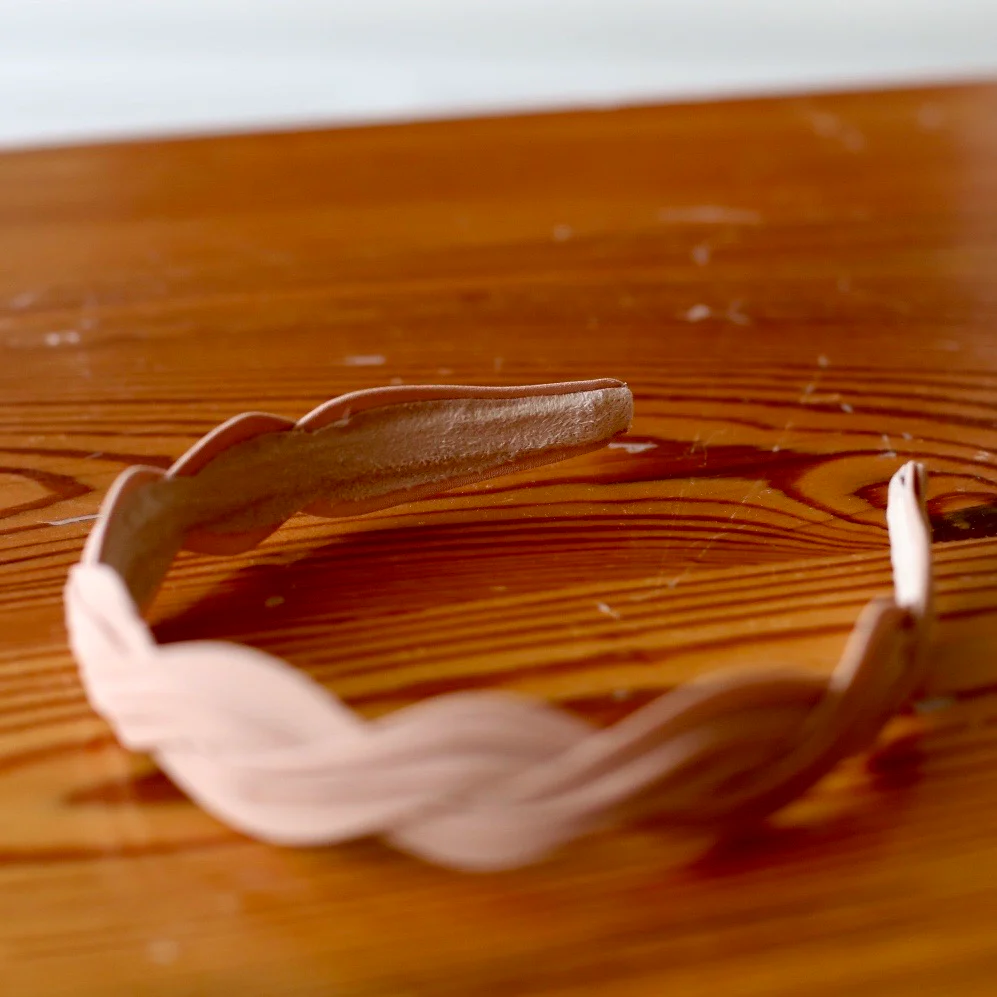 1459-ebonee-s-solid-headband-1.webp
