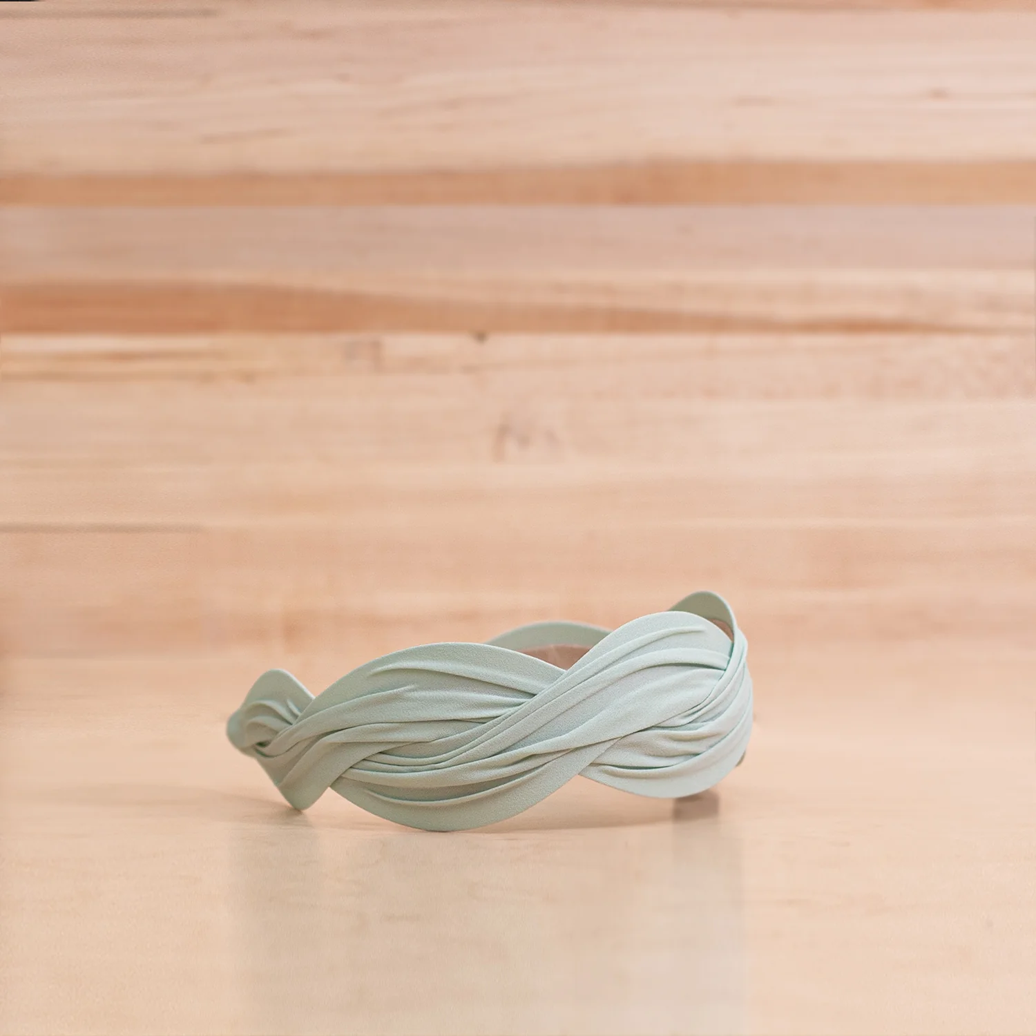 1487-emily-s-solid-headband-1.webp