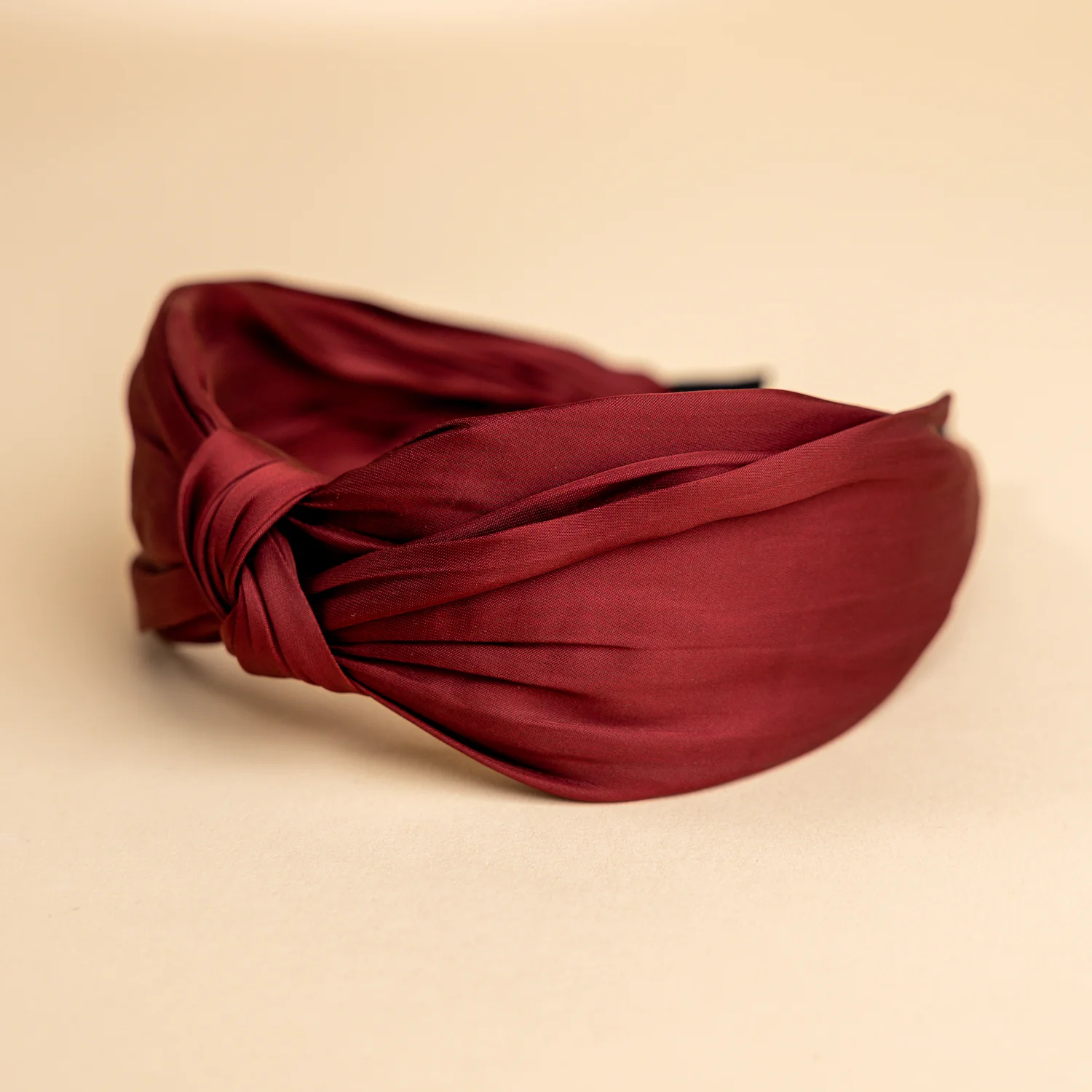 1498-erin-s-solid-top-knot-headband-1.webp