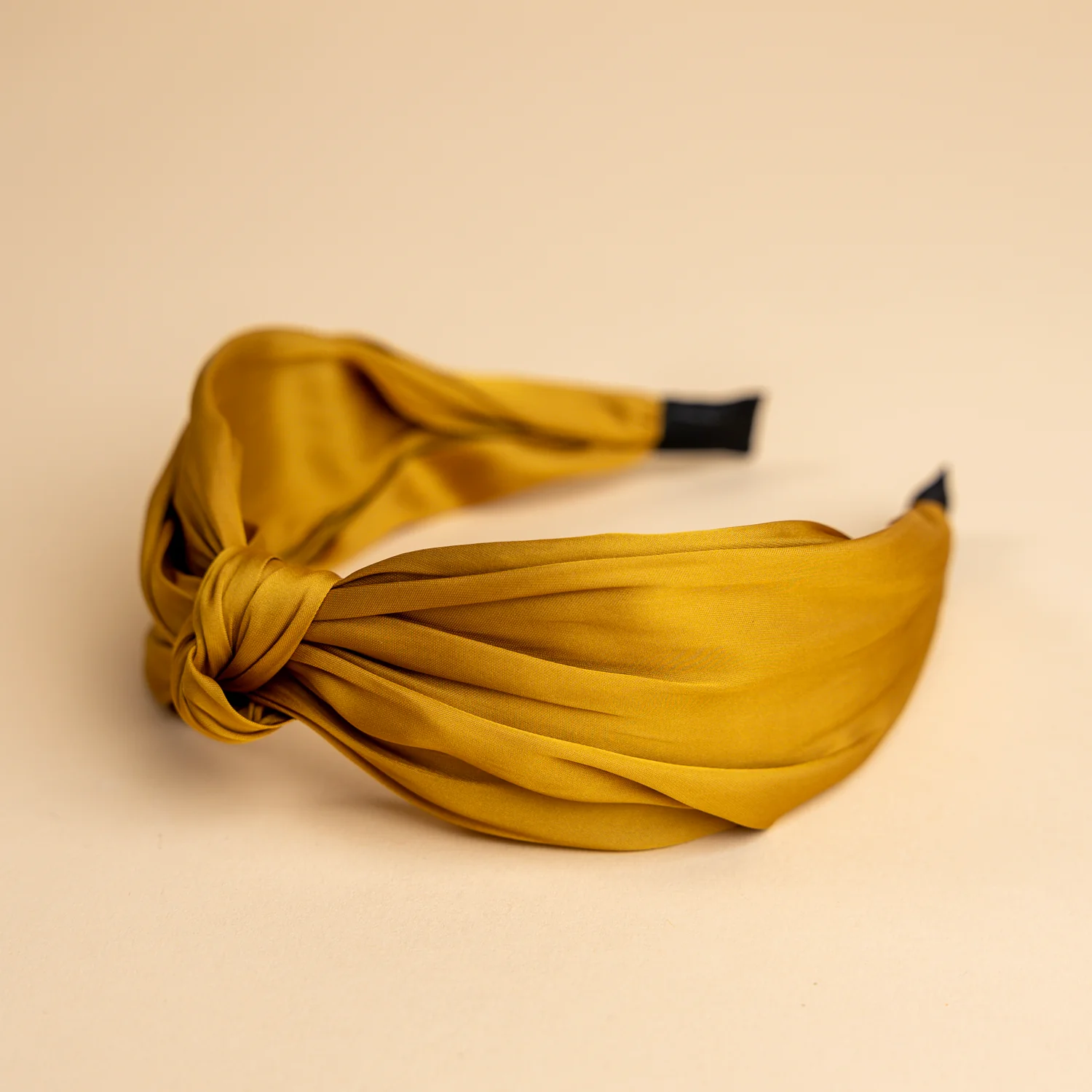 1498-erin-s-solid-top-knot-headband-1.webp
