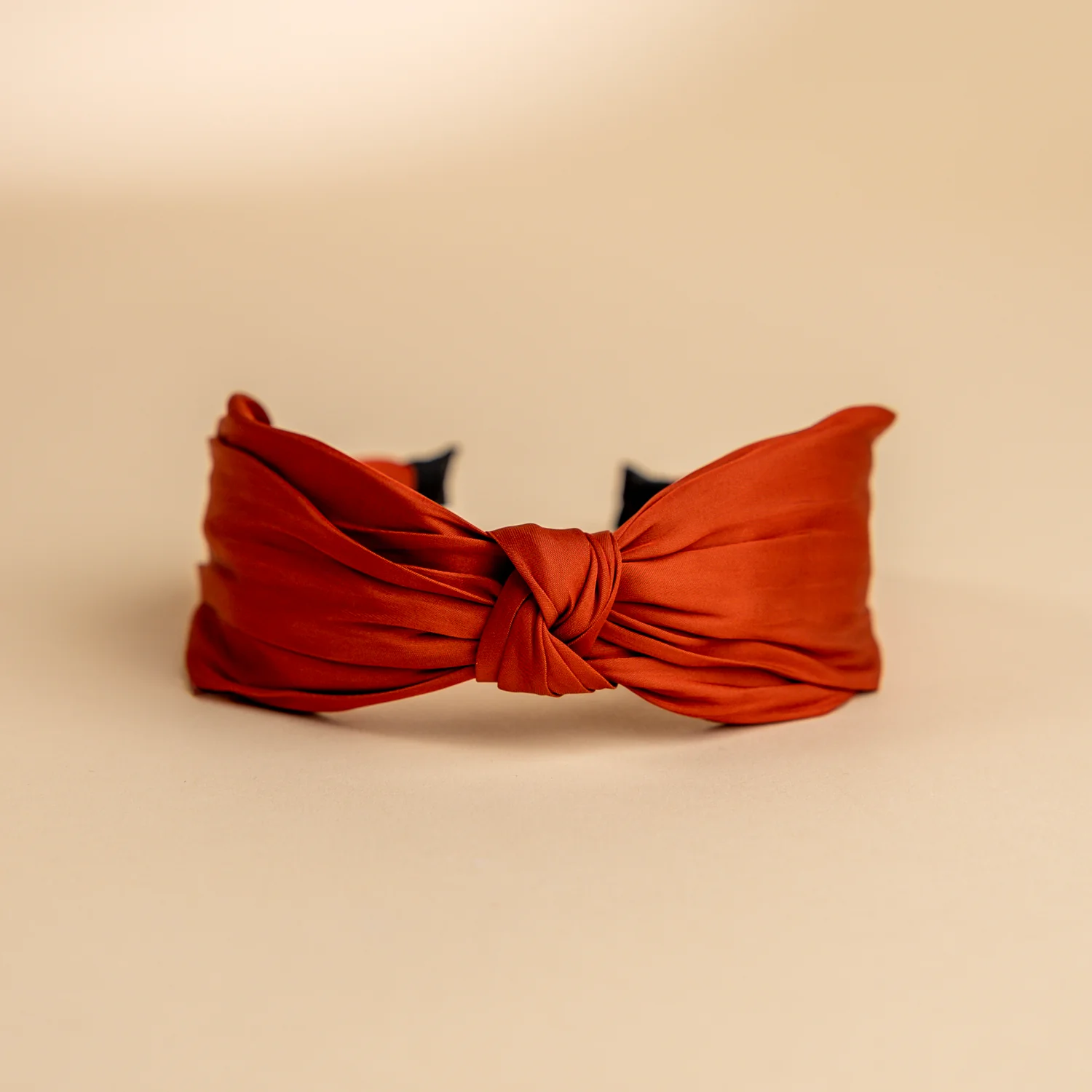 1498-erin-s-solid-top-knot-headband-1.webp
