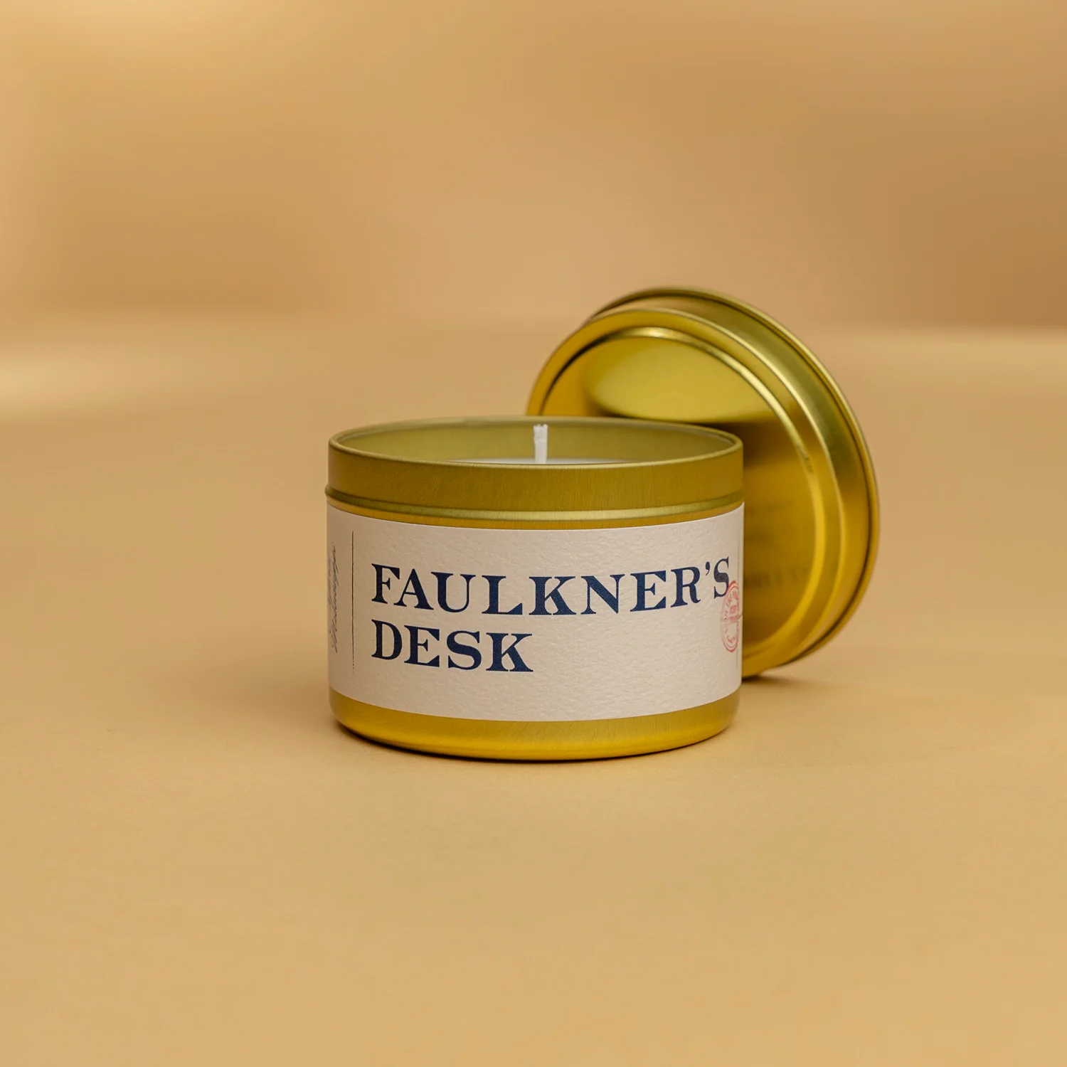 1551-faulkner-s-desk-5-oz-candle-1.webp