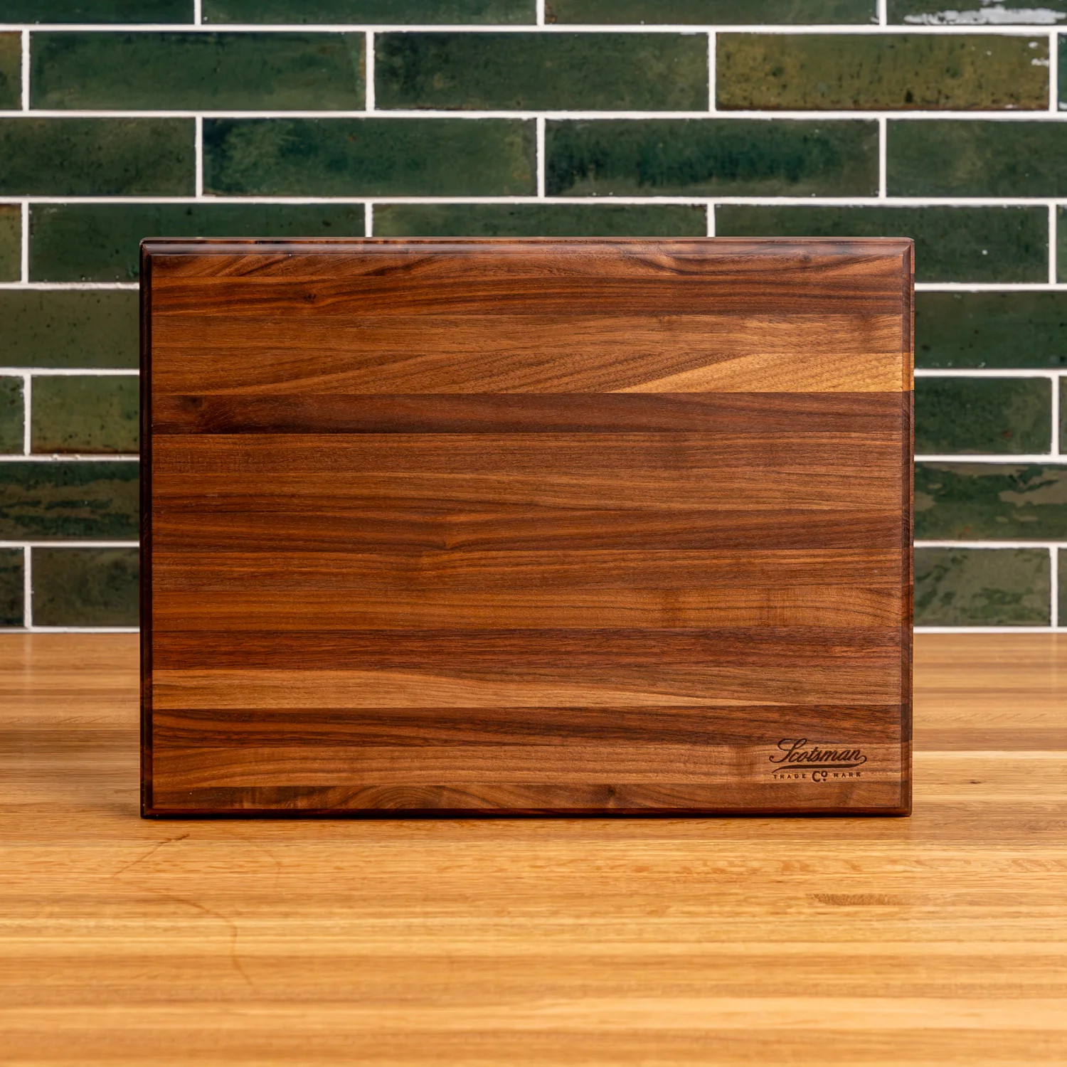 176-walnut-classic-butcher-block-1.webp