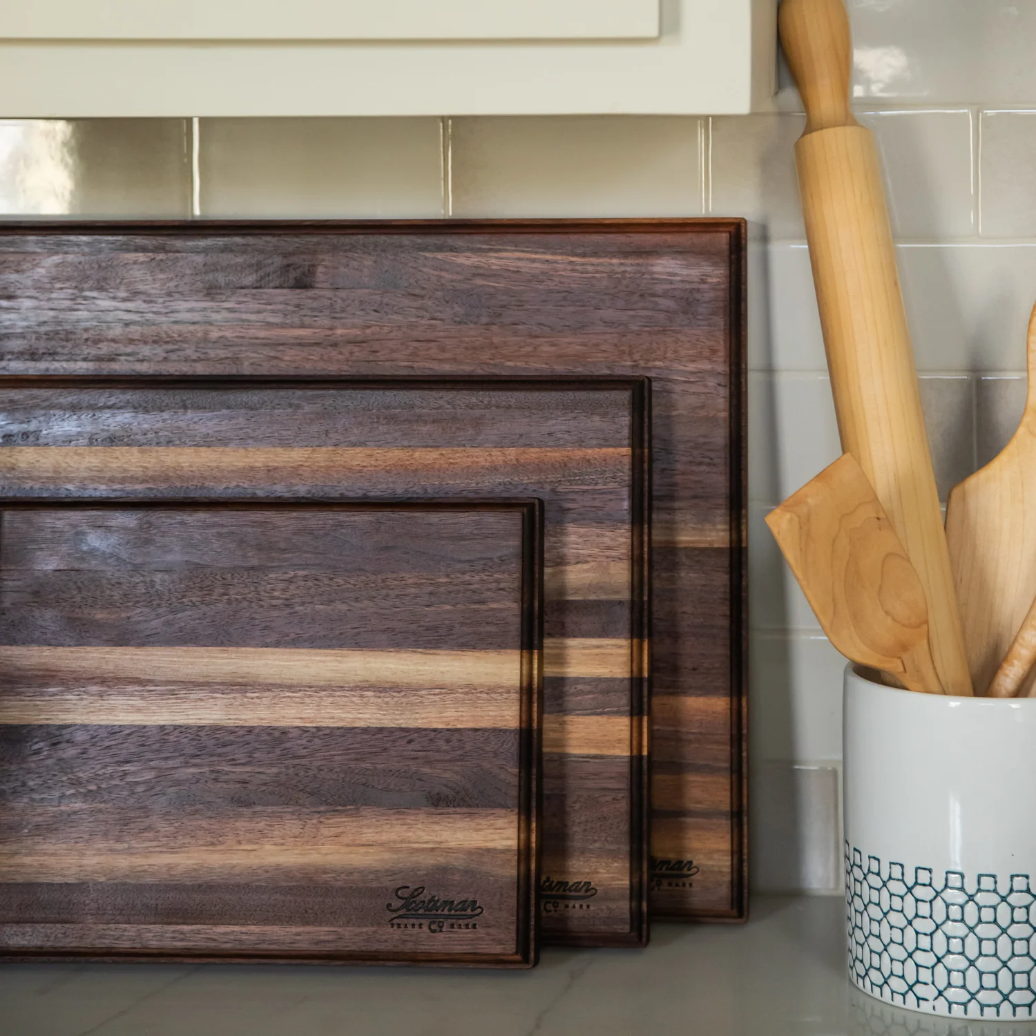 176-walnut-classic-butcher-block-1.webp