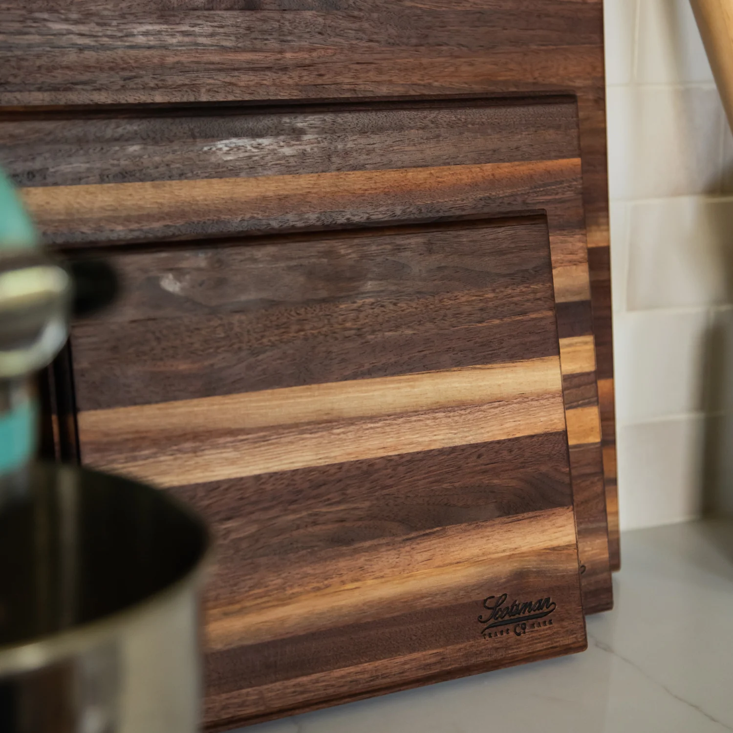 176-walnut-classic-butcher-block-1.webp