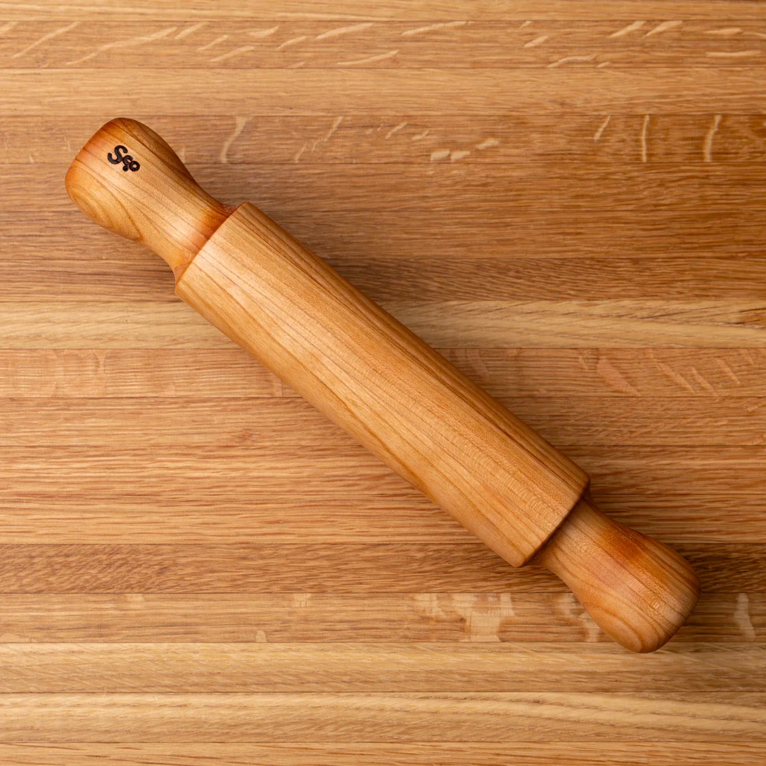 184-mini-traditional-rolling-pin-1.webp