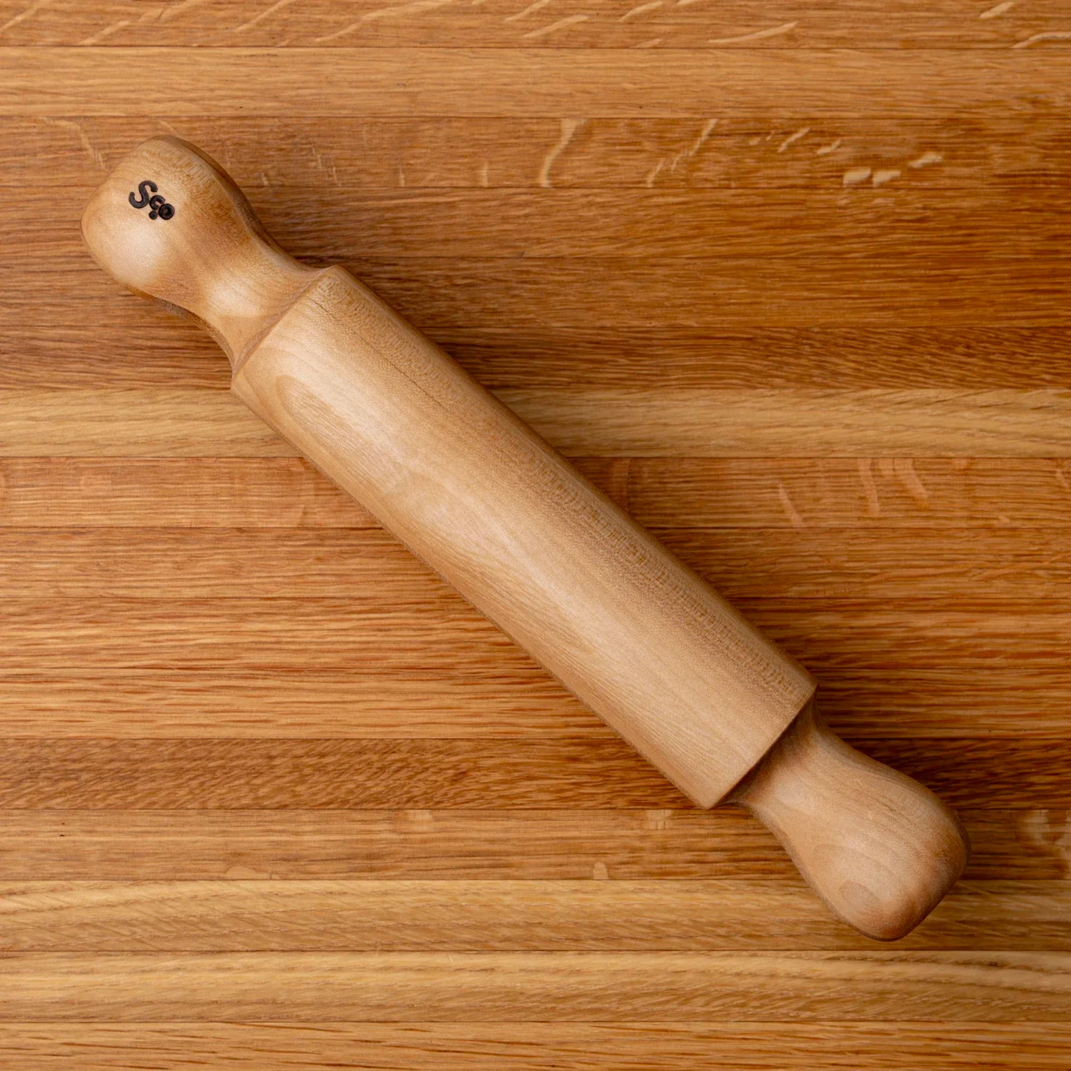 184-mini-traditional-rolling-pin-1.webp