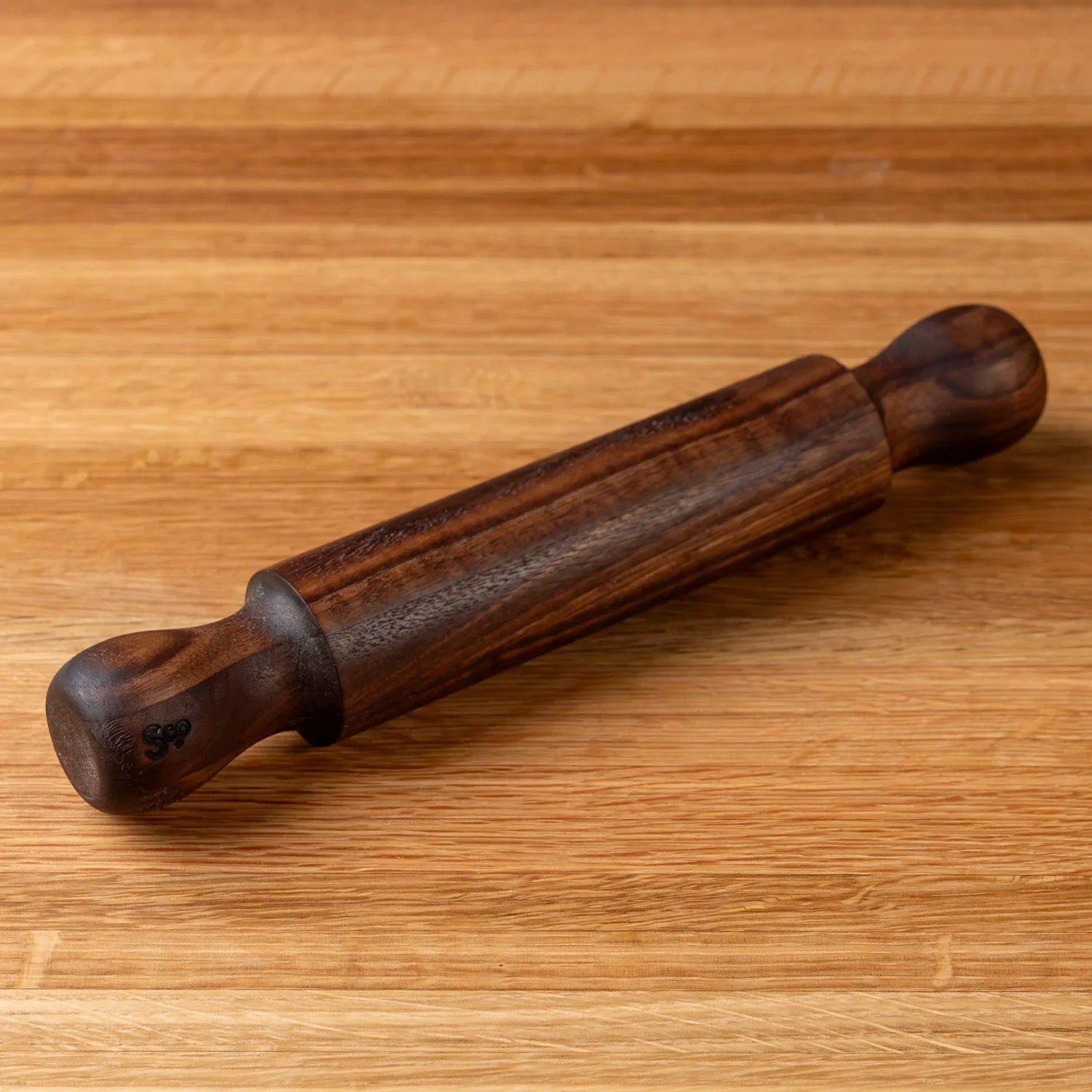 184-mini-traditional-rolling-pin-1.webp