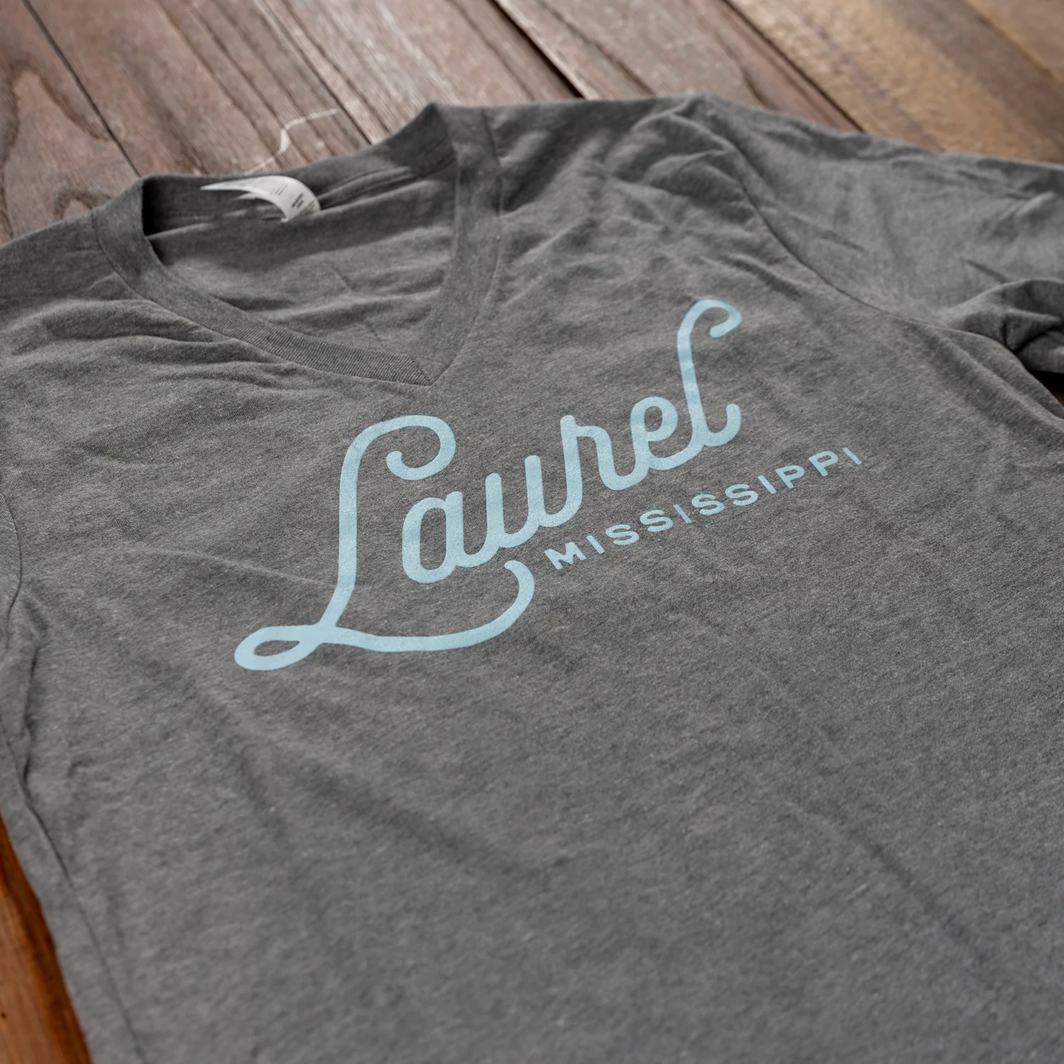 1898-laurel-miss-v-neck-t-shirt-1.webp