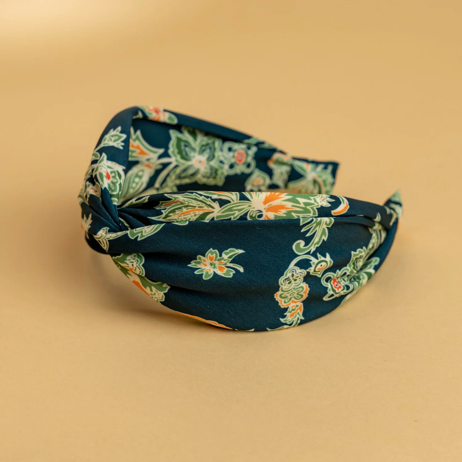2008-lucy-s-boho-floral-headband-1.webp