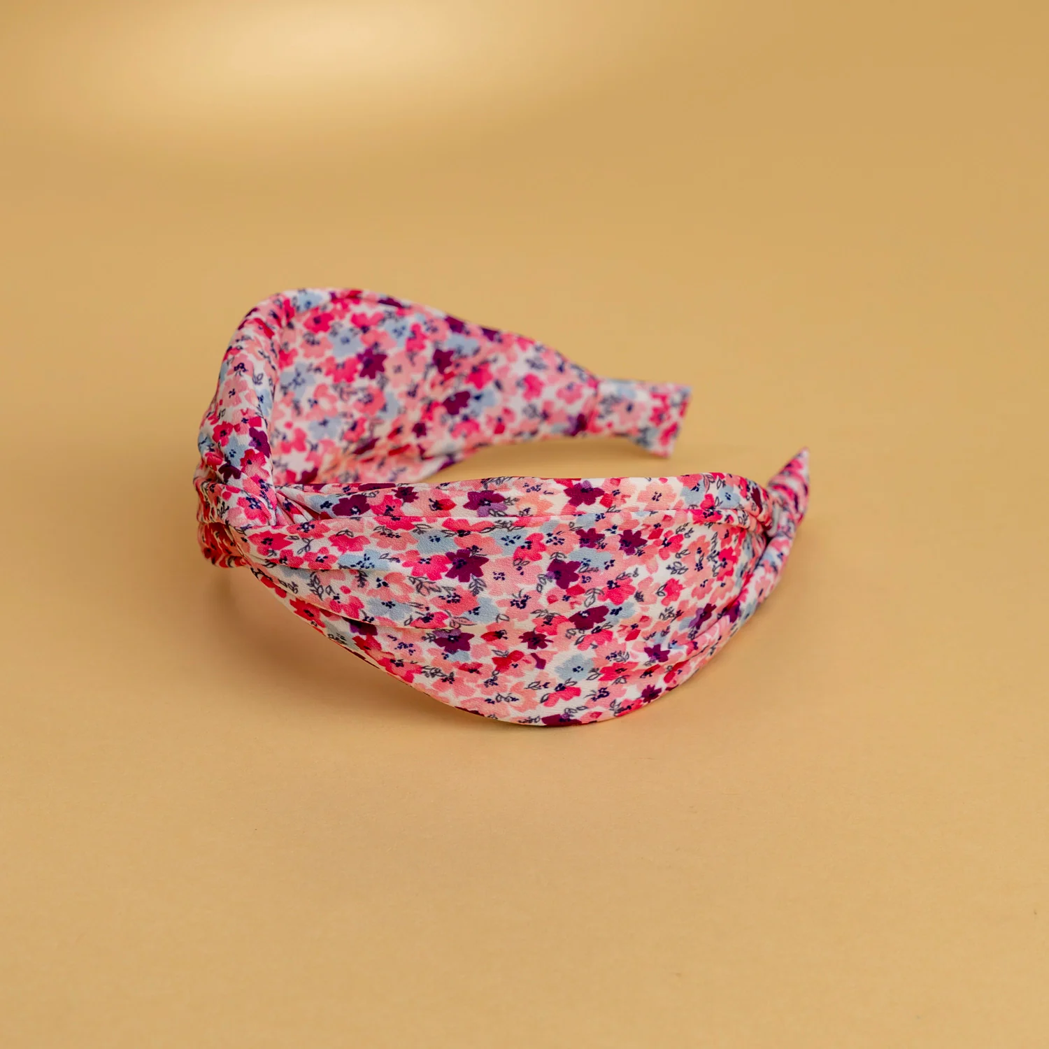 2011-lucy-s-bright-floral-headband-1.webp