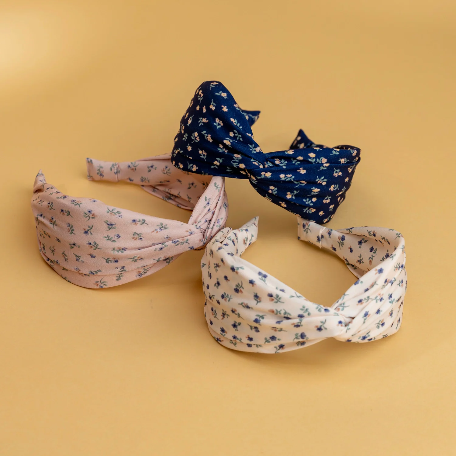 Lucy's Dainty Floral Headband