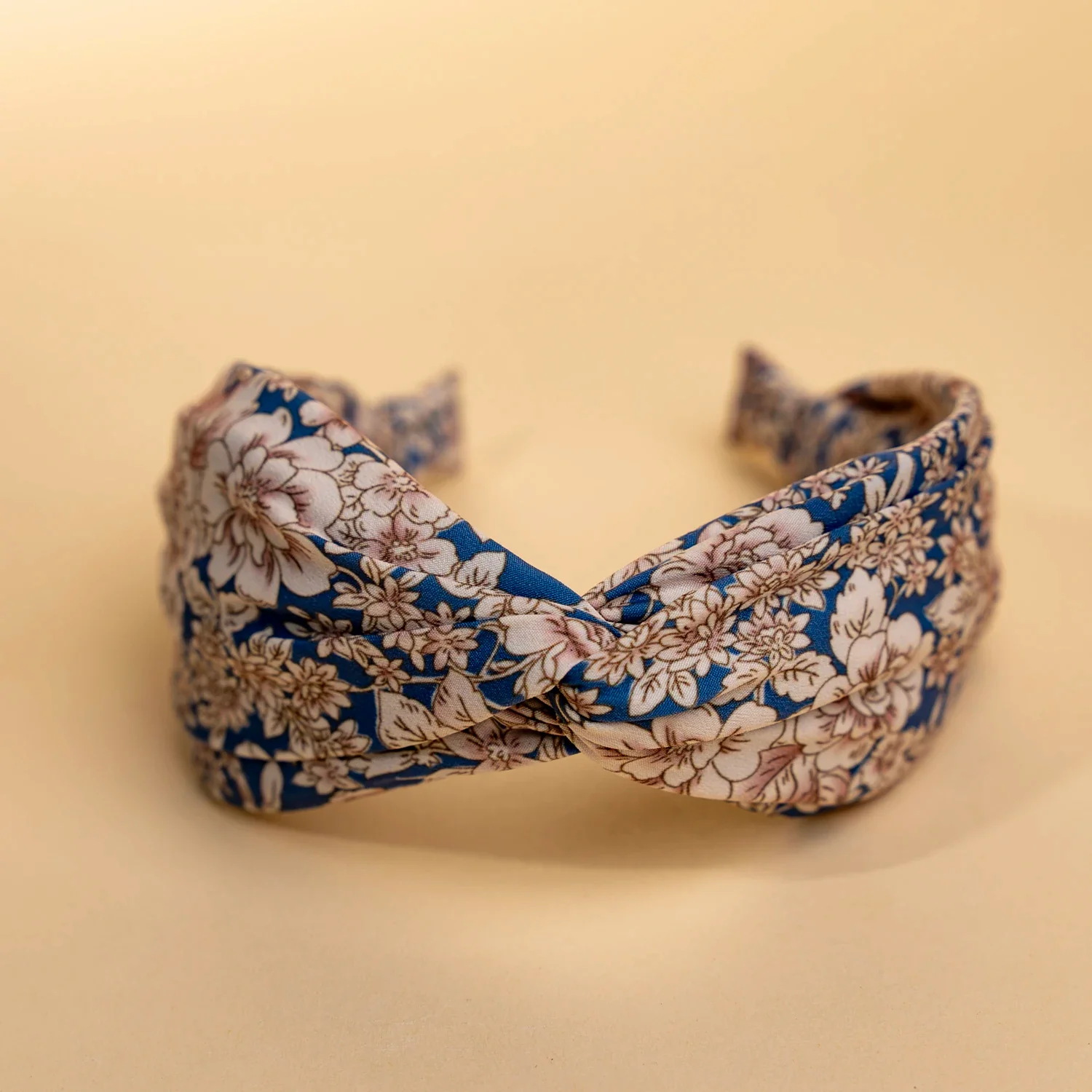 2030-lucy-s-heirloom-floral-headband-1.webp