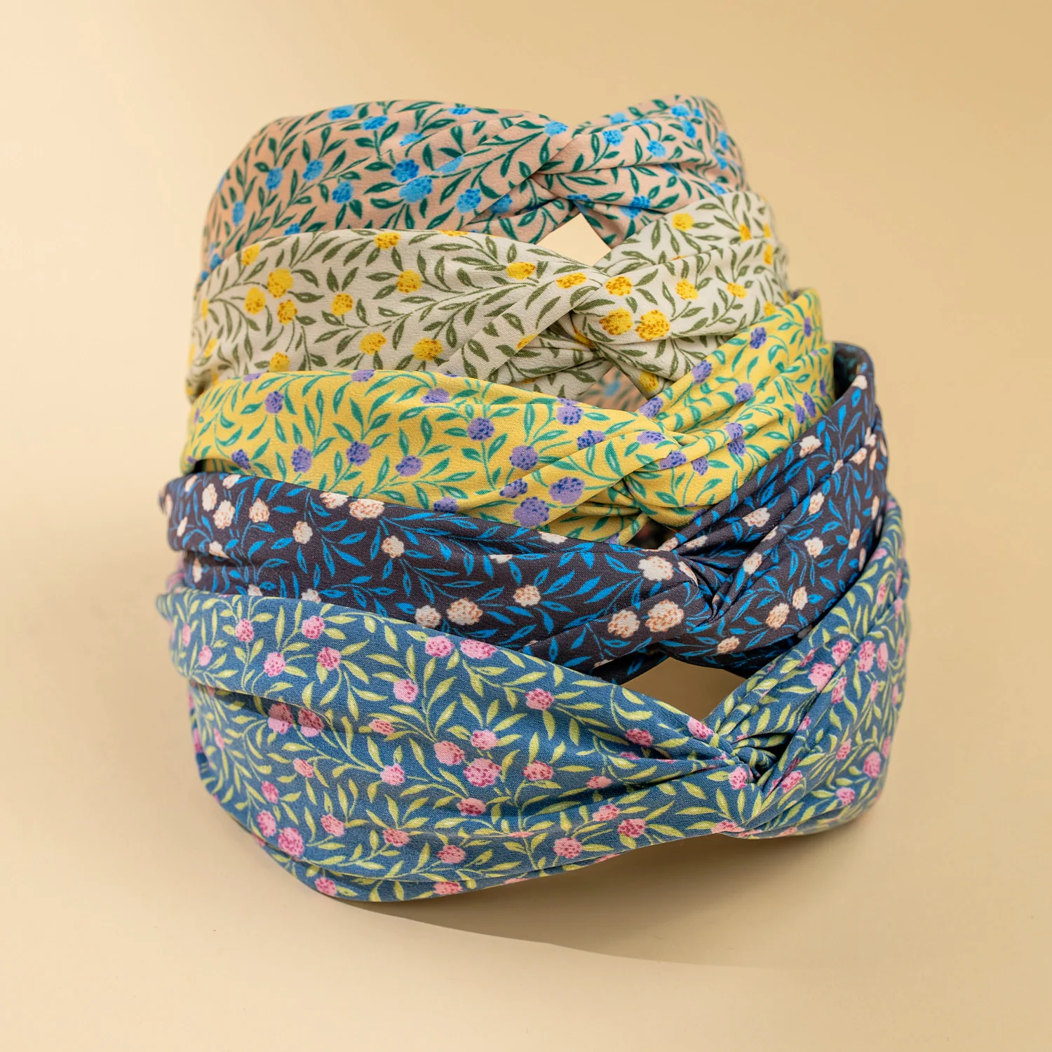 Lucy's Lantana Floral Headband