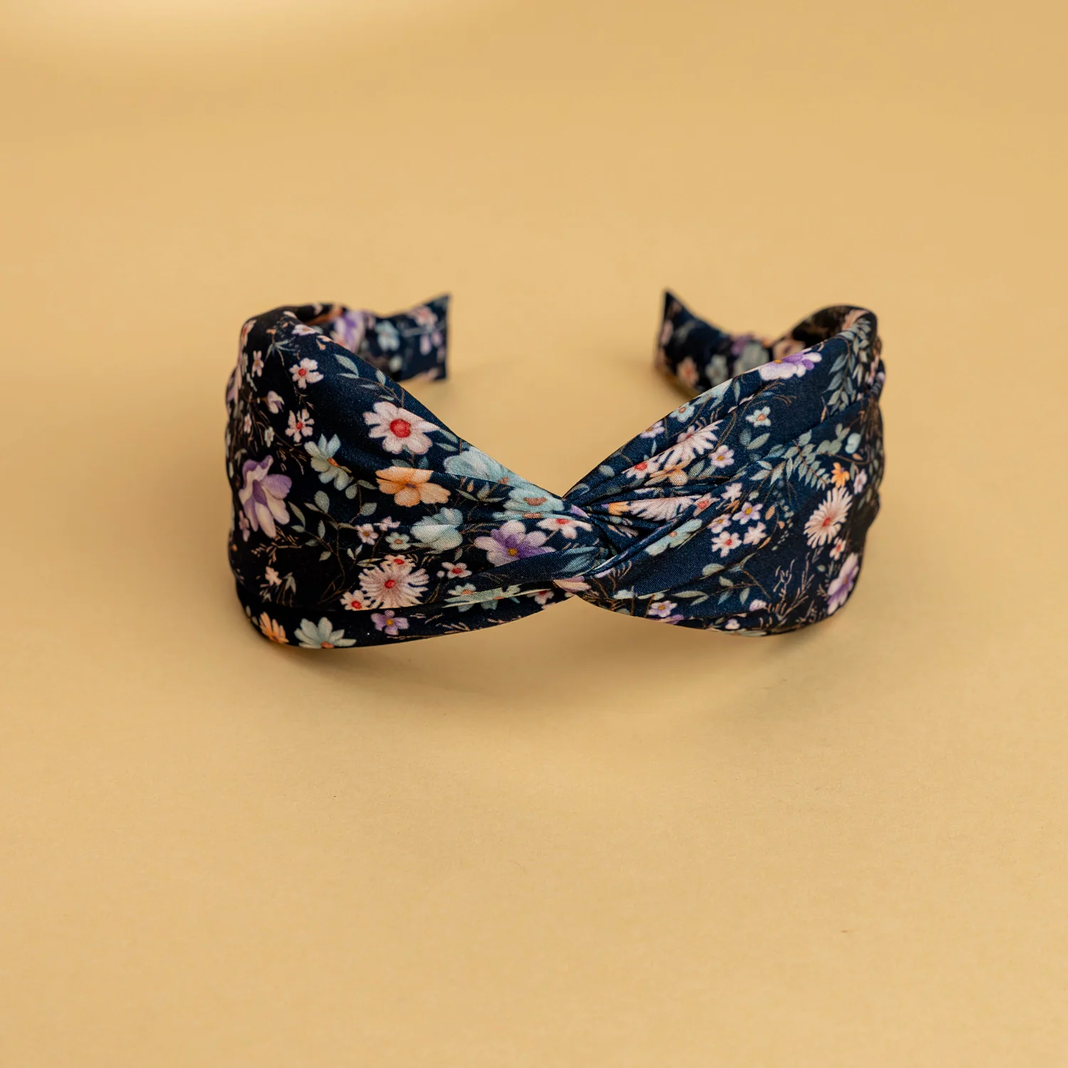 2054-lucy-s-perennial-floral-headband-1.webp