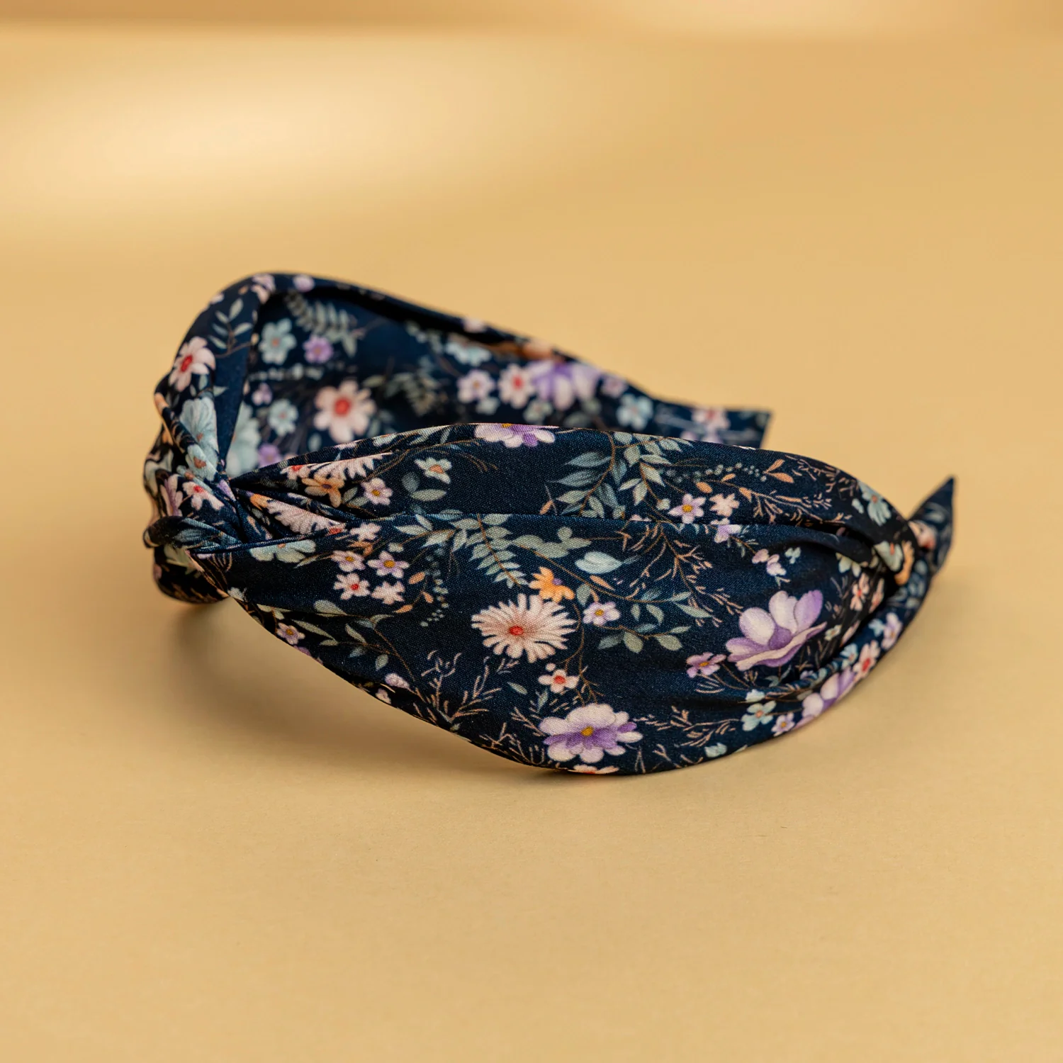 2054-lucy-s-perennial-floral-headband-1.webp