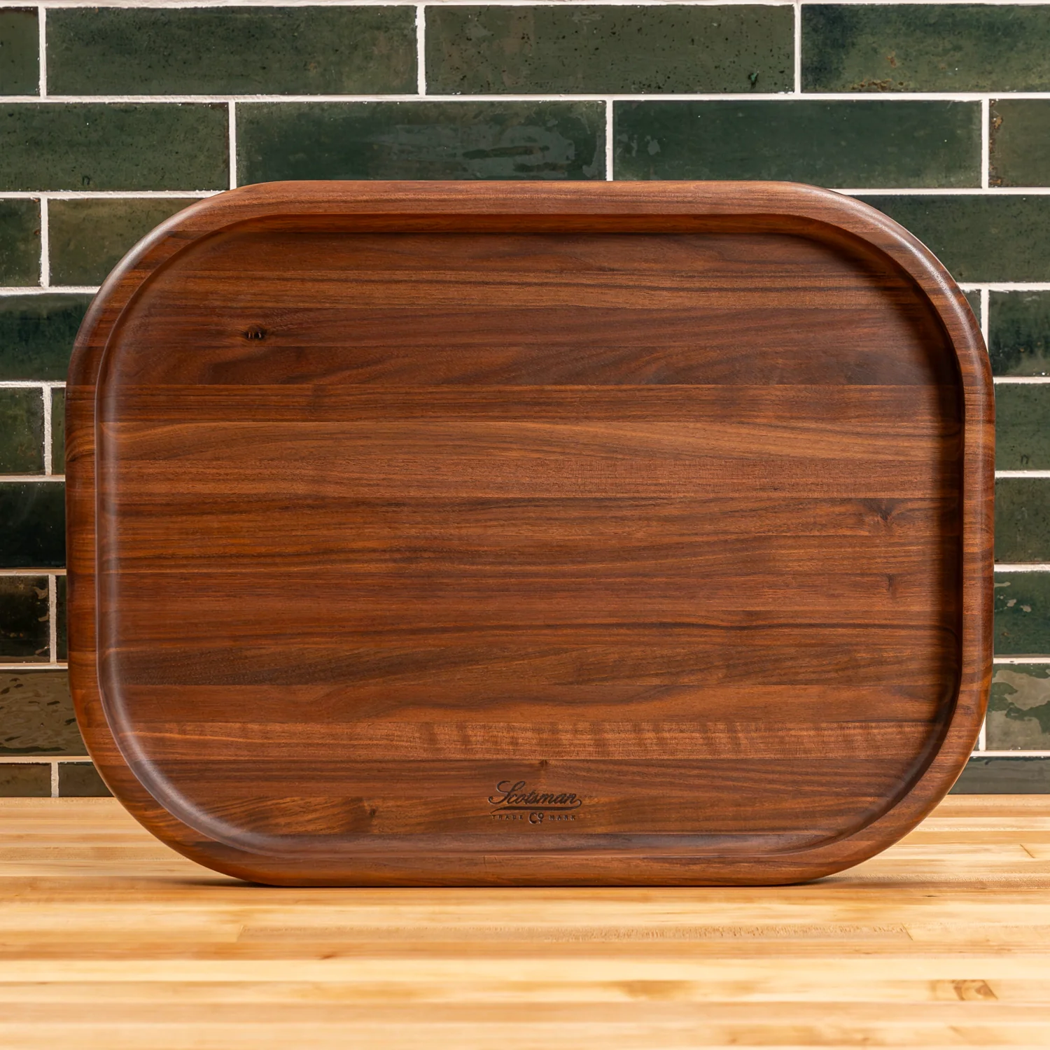 249-walnut-carving-block-1.webp