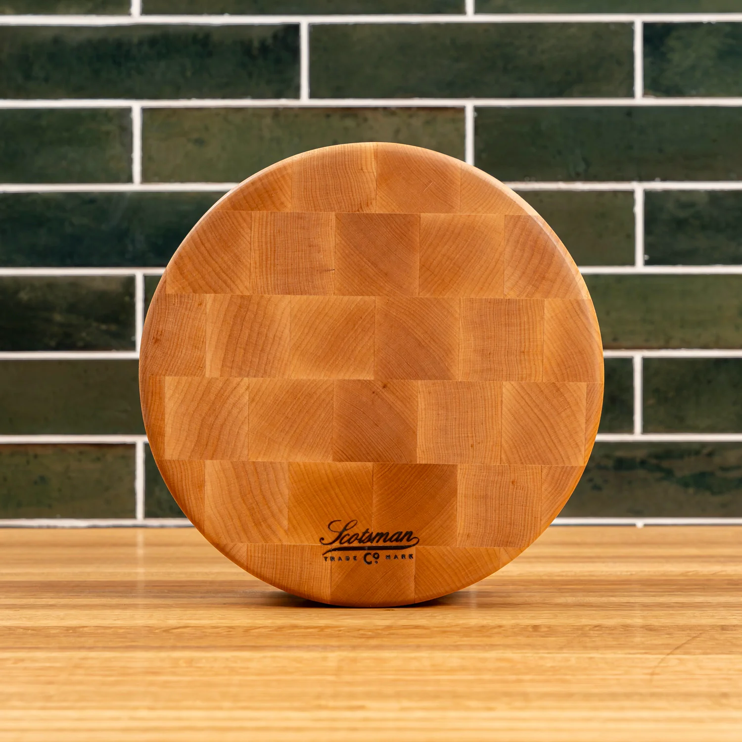 274-maple-end-grain-round-butcher-block-1.webp
