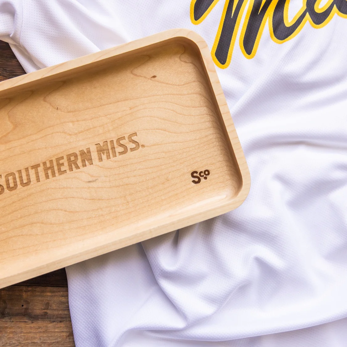 Maple Southern Miss Wooden Valet