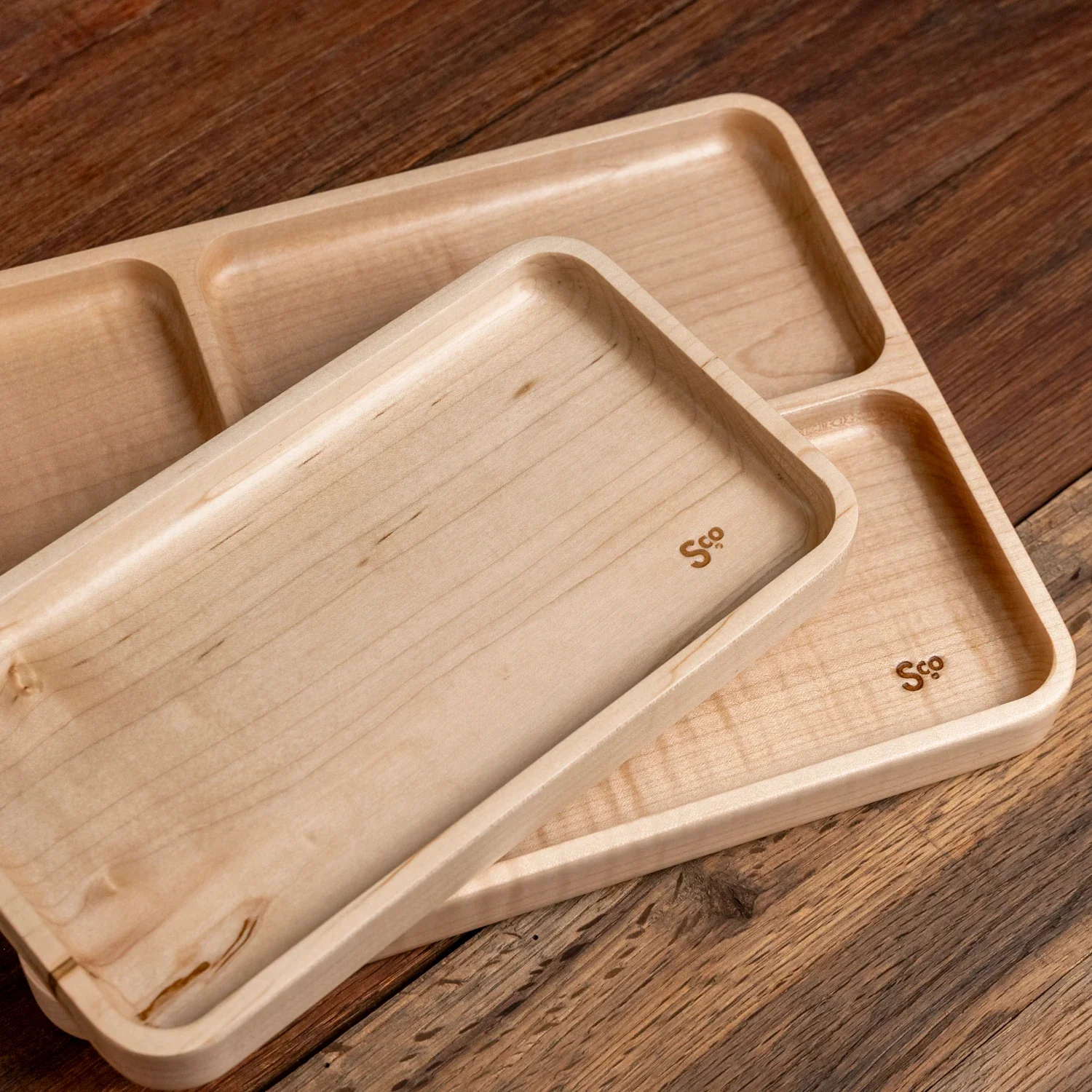 2795-maple-wooden-valet-1.webp