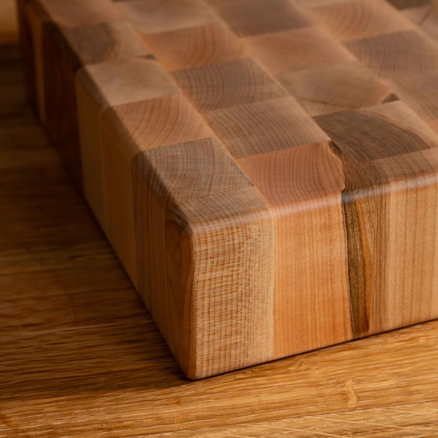 285-maple-end-grain-rectangle-butcher-block-1.webp