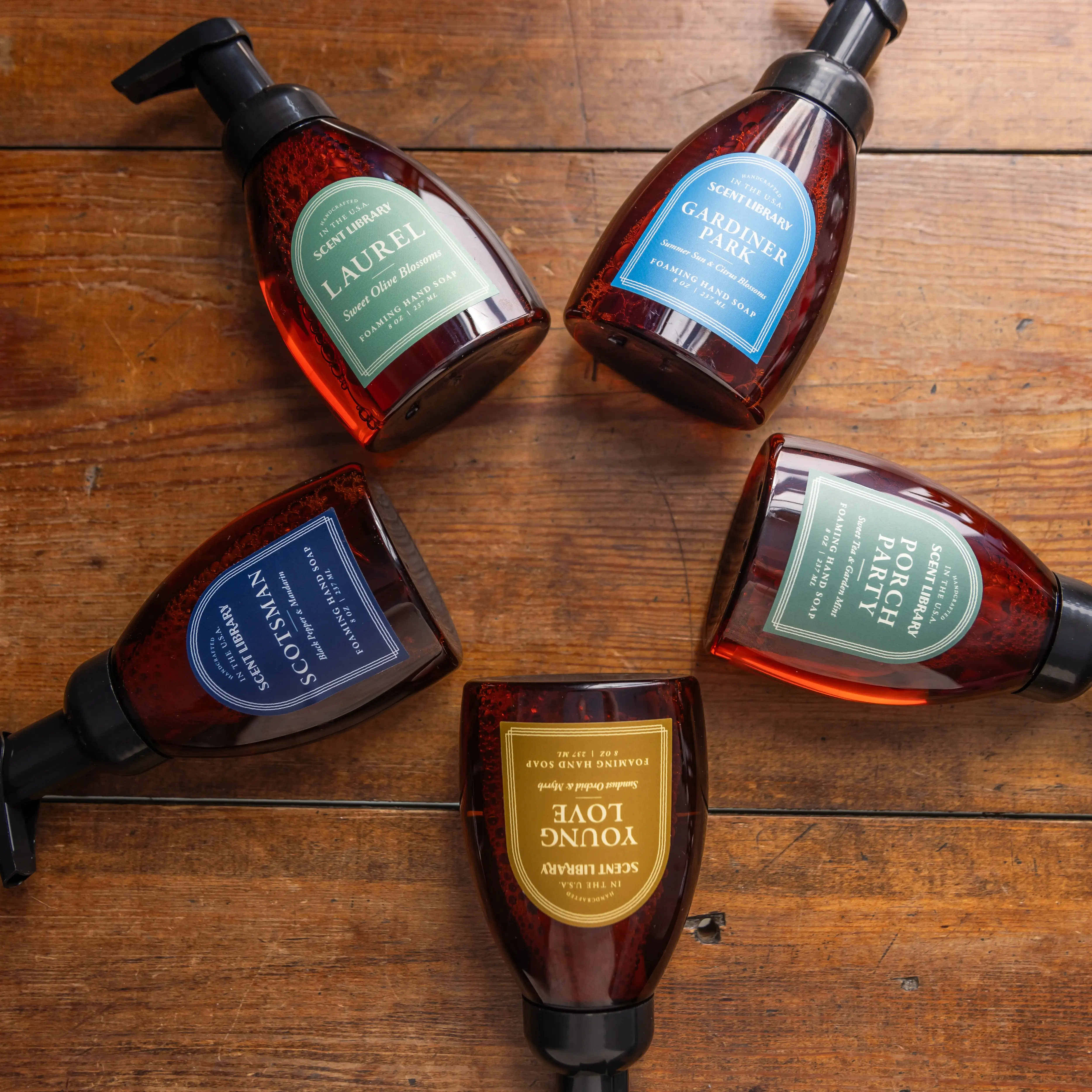 3018-porch-party-foaming-hand-soap-1.webp