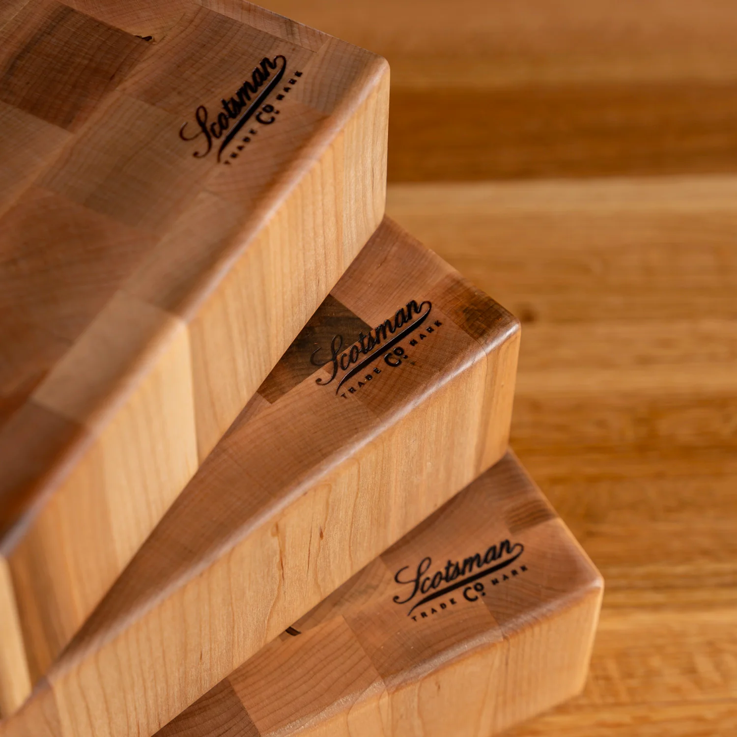315-maple-end-grain-square-butcher-block-1.webp