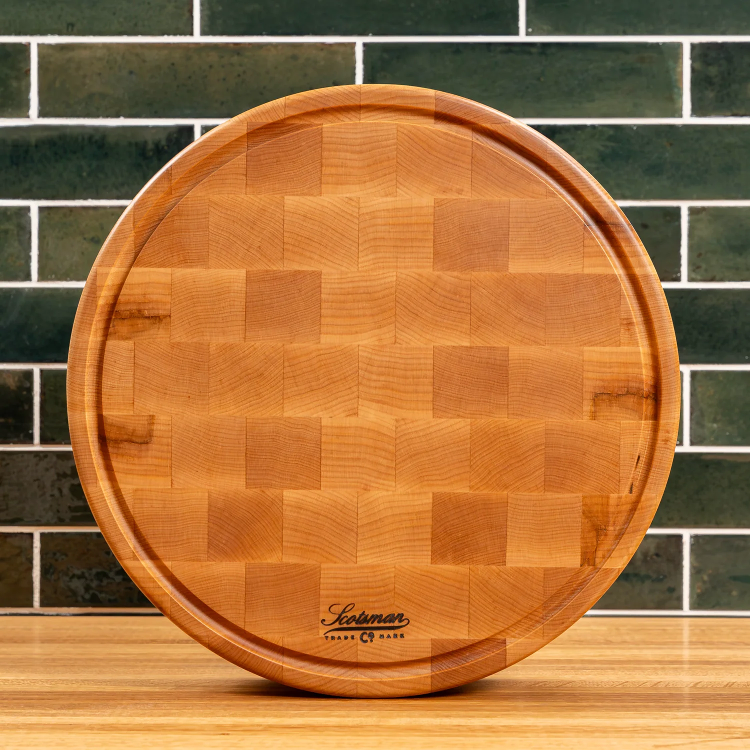 323-maple-end-grain-round-butcher-block-with-juice-groove-1.webp