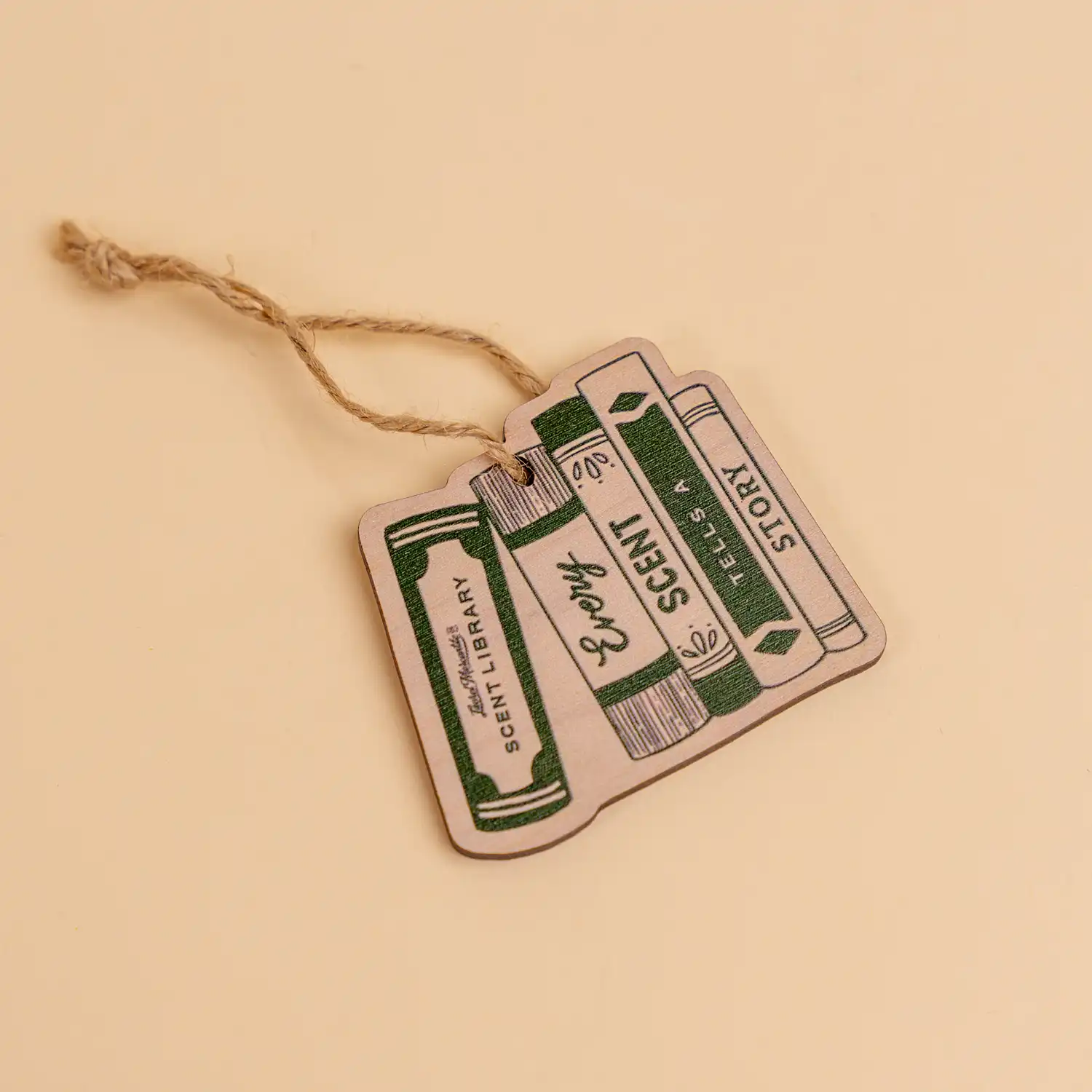 3318-scent-library-books-wooden-ornament-1.webp