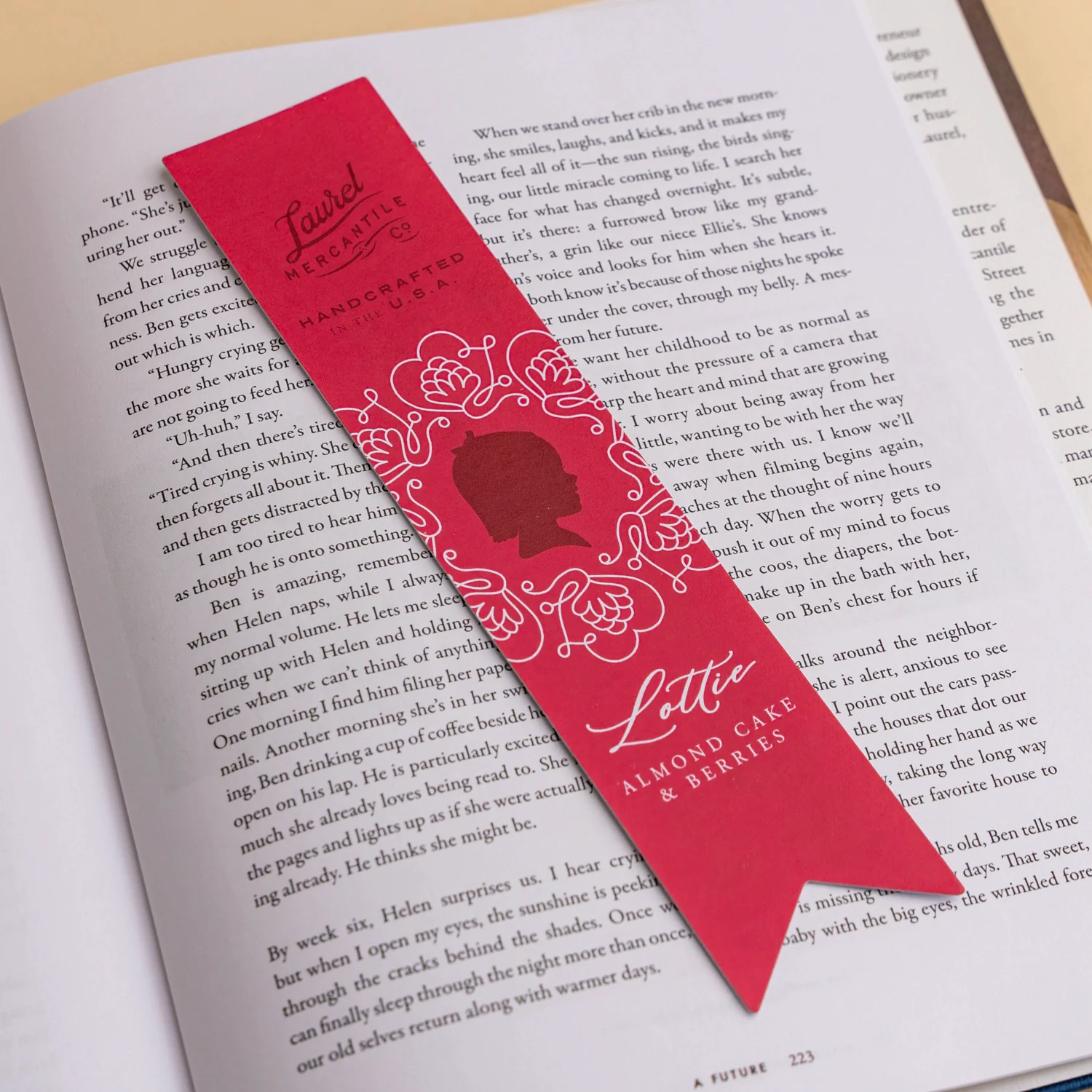3356-scented-bookmark-daughters-collection-1.webp