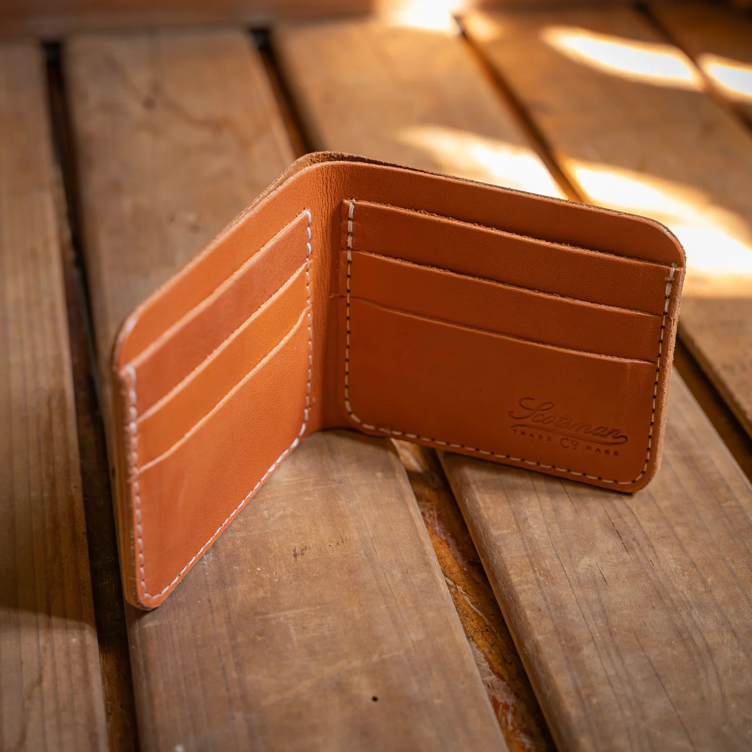 3458-scotsman-leather-bi-fold-wallet-1.webp