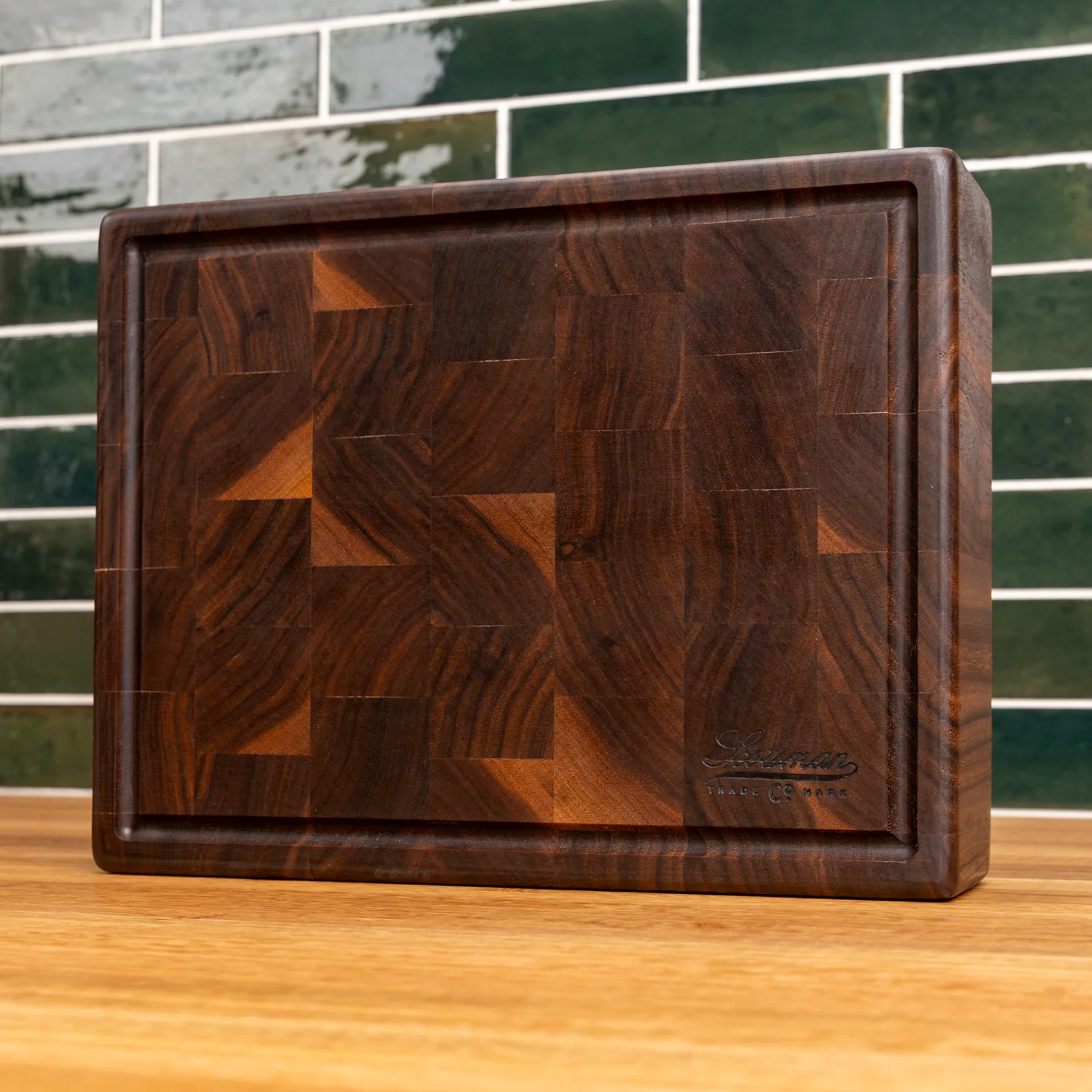 353-walnut-end-grain-rectangle-butcher-block-with-juice-groove-1.webp