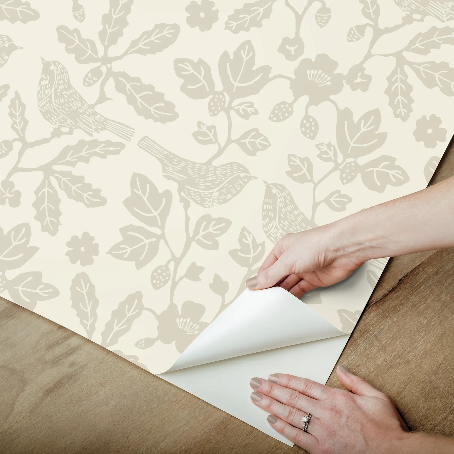 3545-sparrow-oak-premium-peel-stick-wallpaper-roll-1.webp