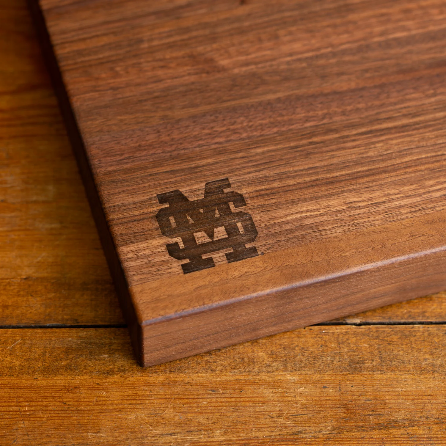 366-walnut-mississippi-state-butcher-block-1.webp