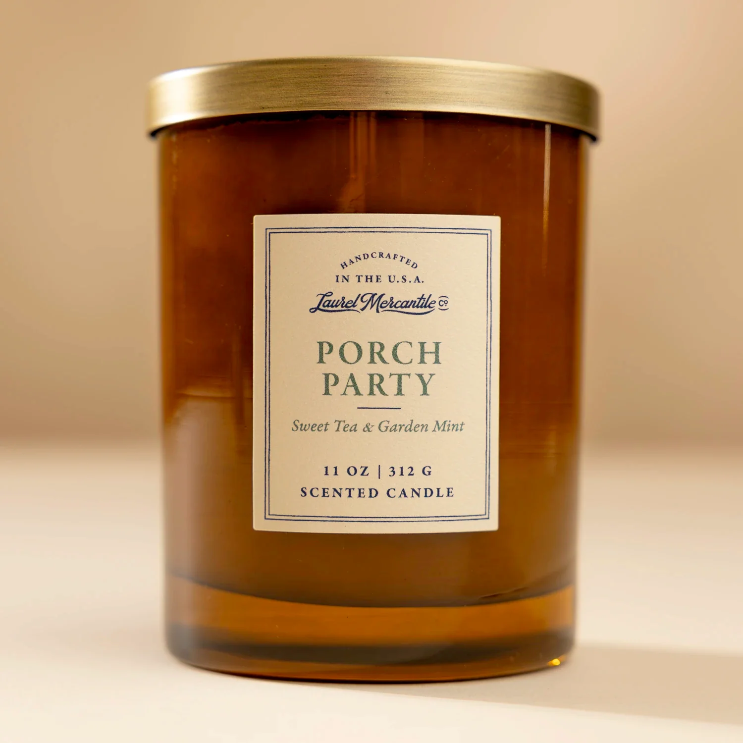 395-porch-party-candle-1.webp