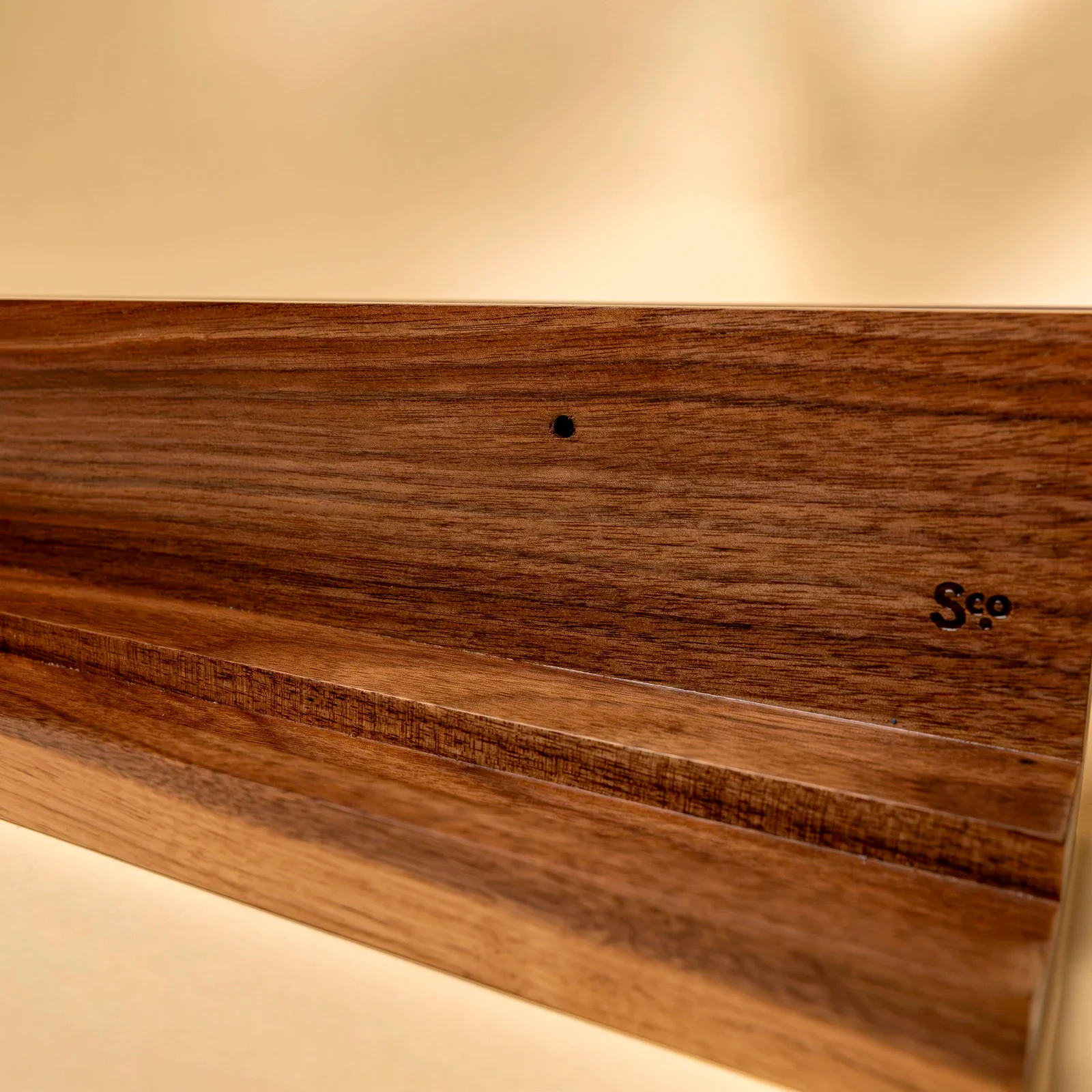 3951-walnut-floating-shelf-1.webp