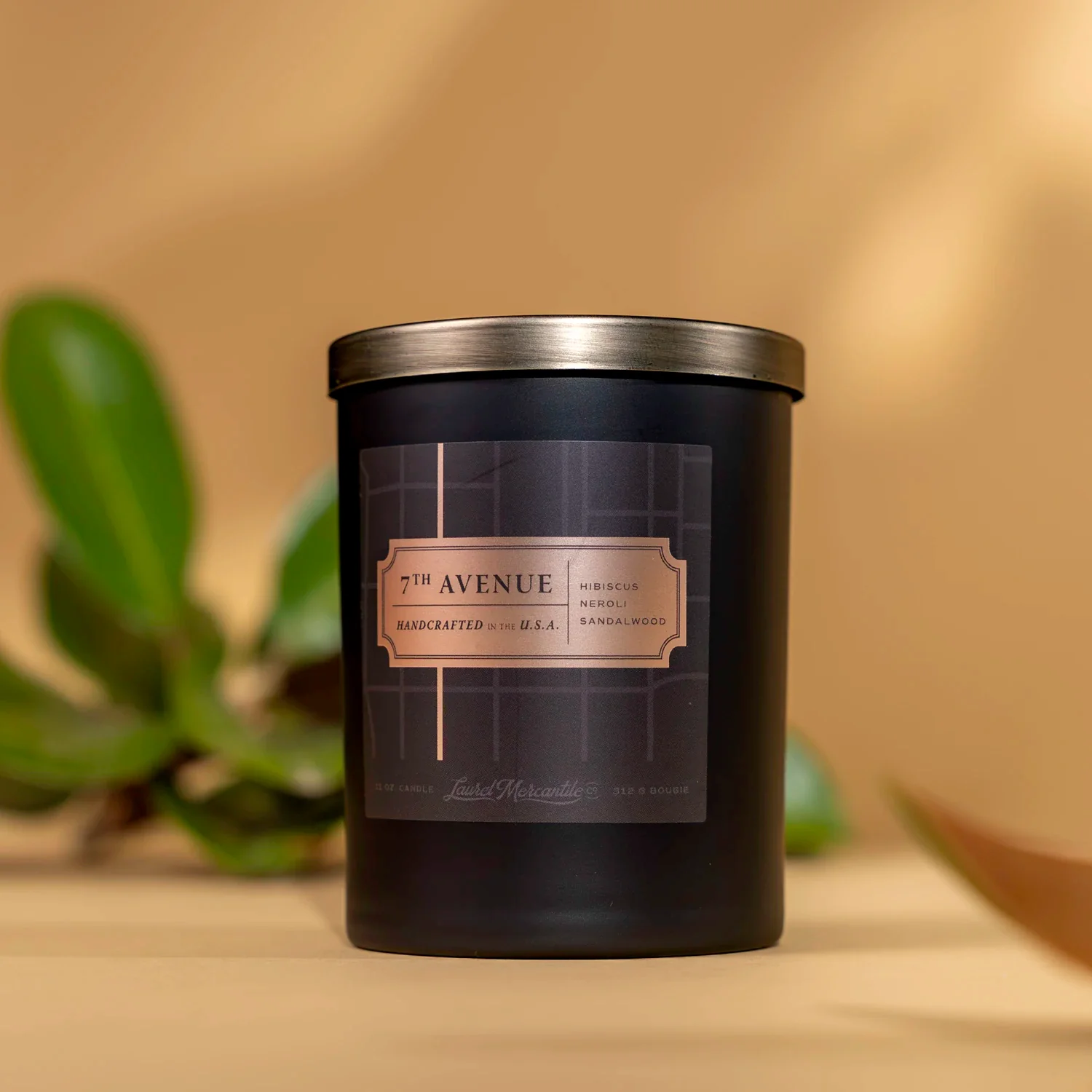 400-7th-avenue-candle-1.webp