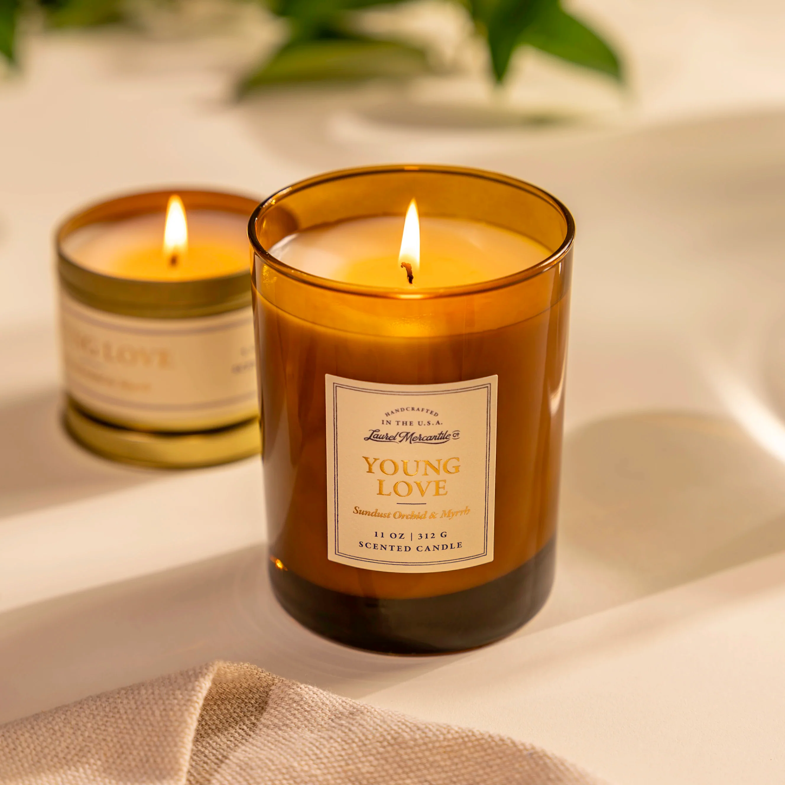 401-young-love-candle-1.webp