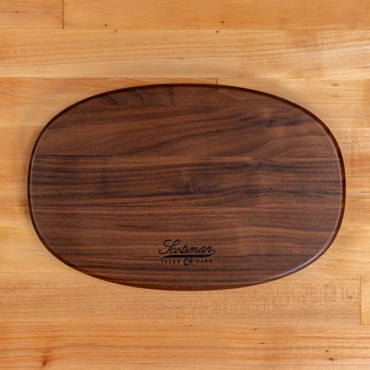 4177-walnut-oval-serving-board-1.webp