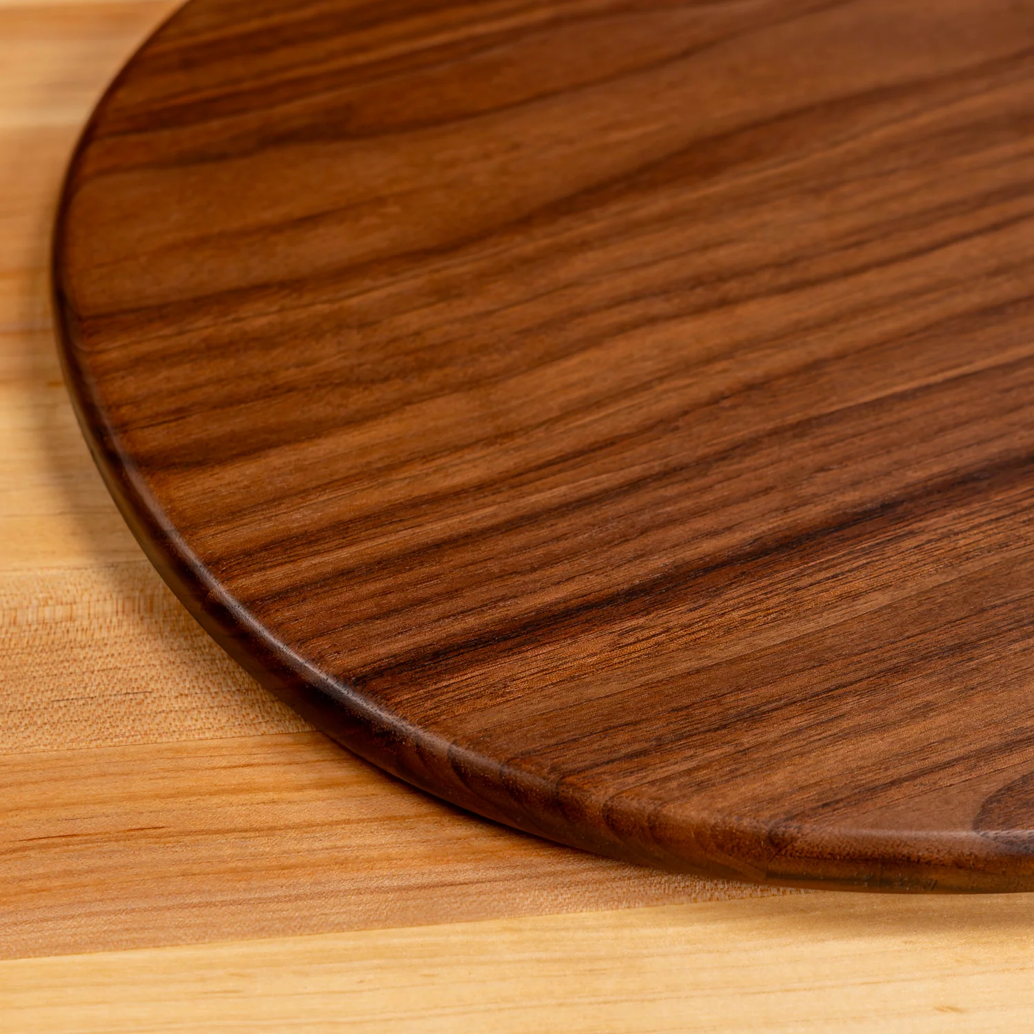 4177-walnut-oval-serving-board-1.webp