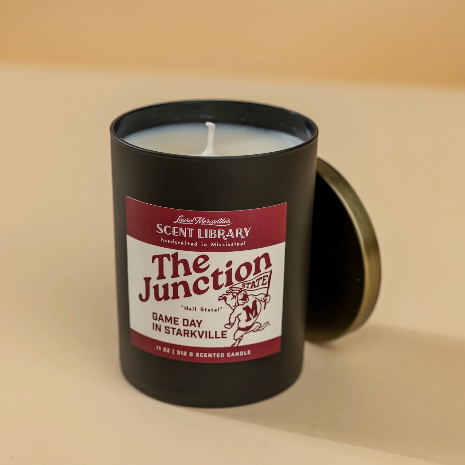 447-the-junction-candle-1.webp