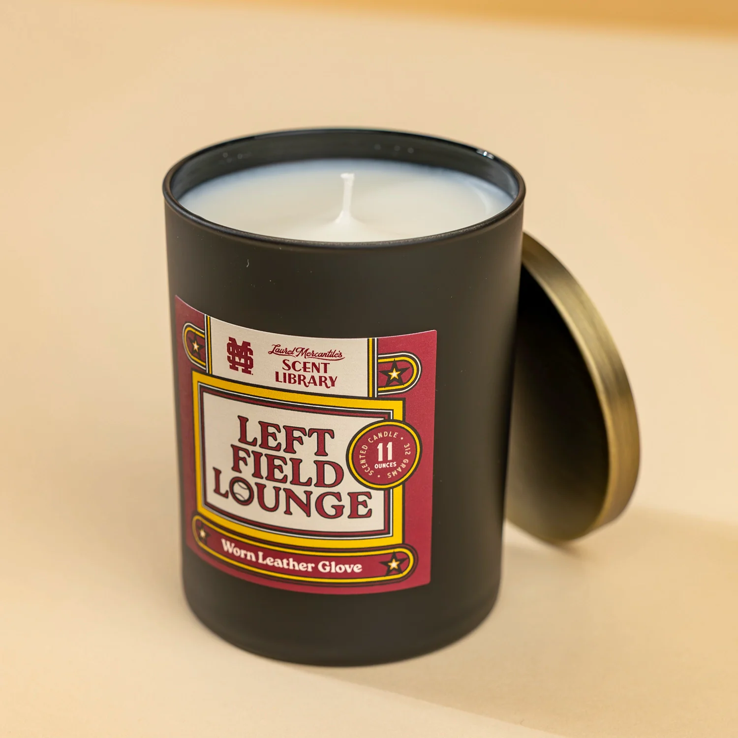 451-left-field-lounge-candle-1.webp
