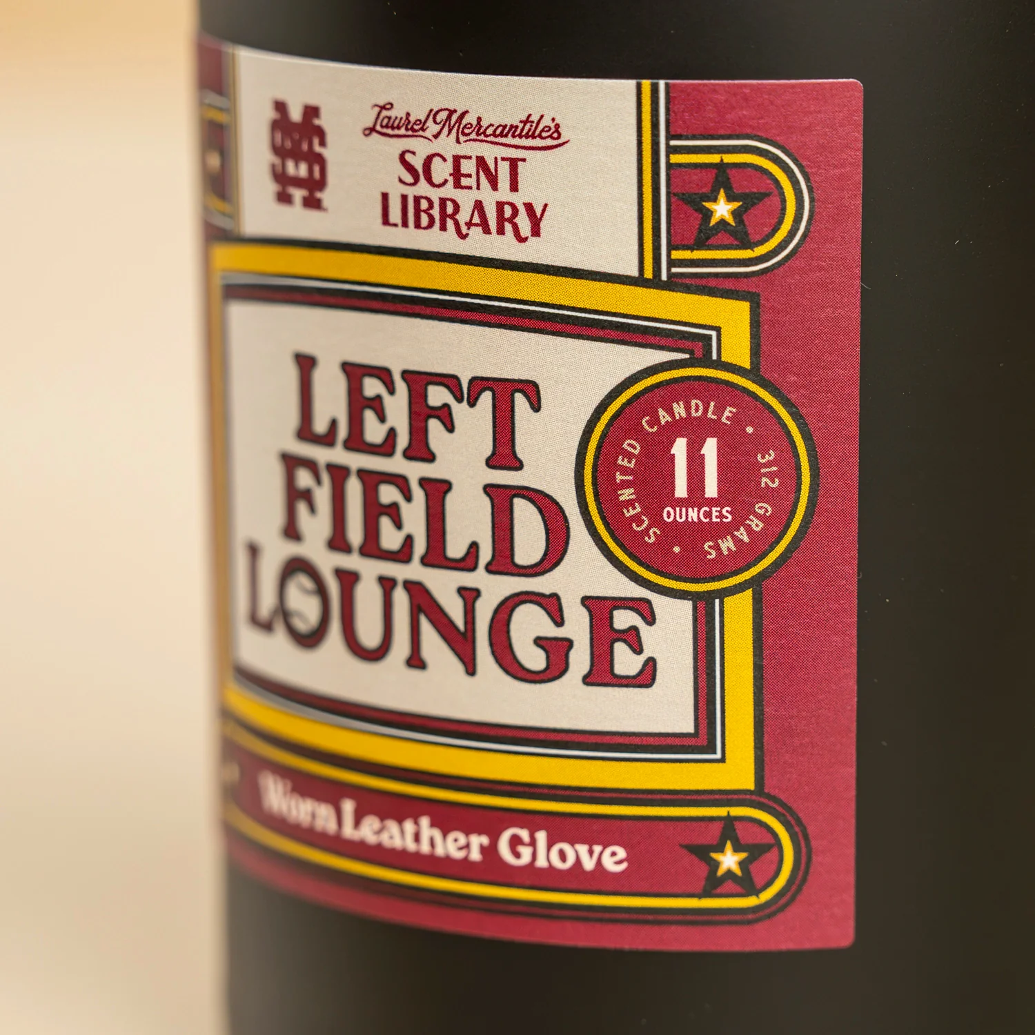 451-left-field-lounge-candle-1.webp