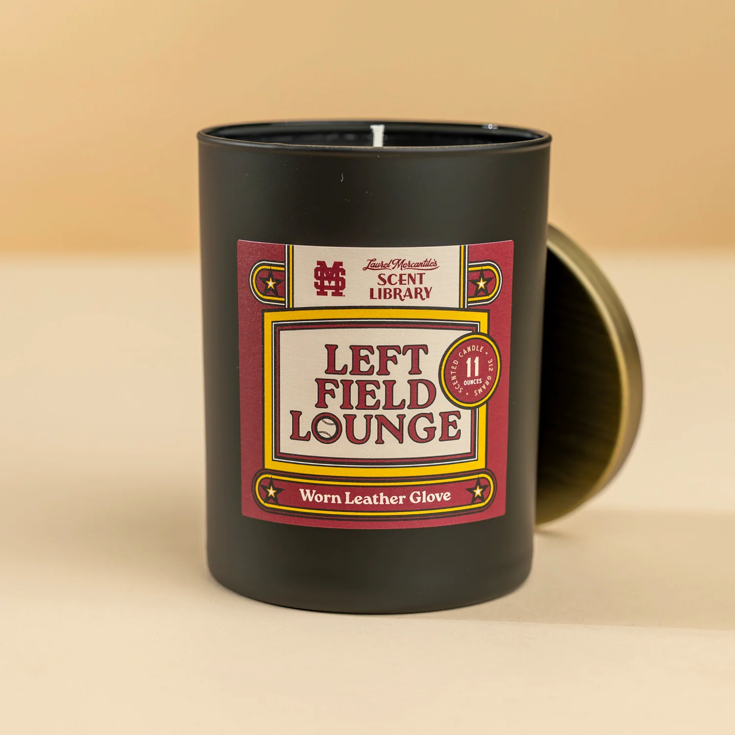 451-left-field-lounge-candle-1.webp