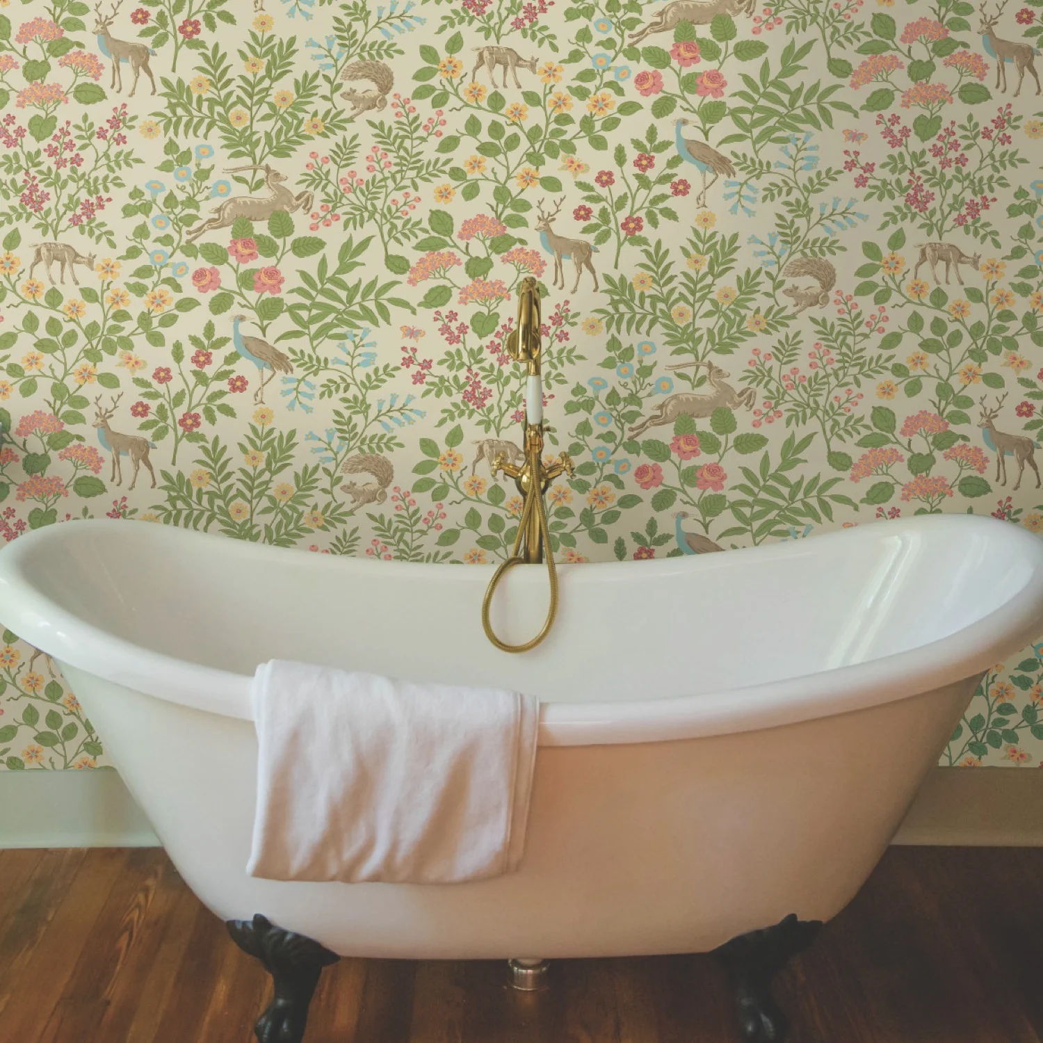 4552-woodland-floral-premium-peel-stick-wallpaper-roll-1.webp
