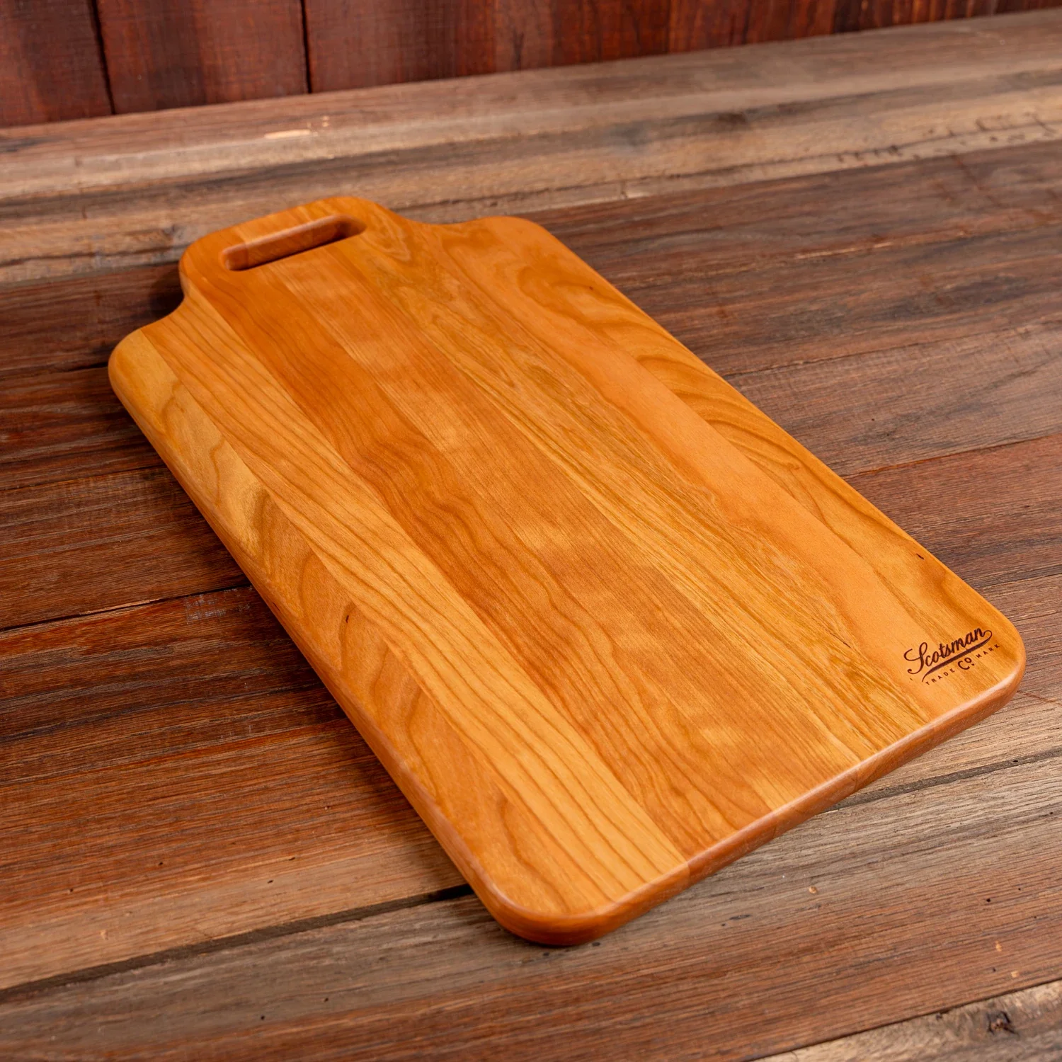 516-cherry-rectangle-cheese-board-1.webp